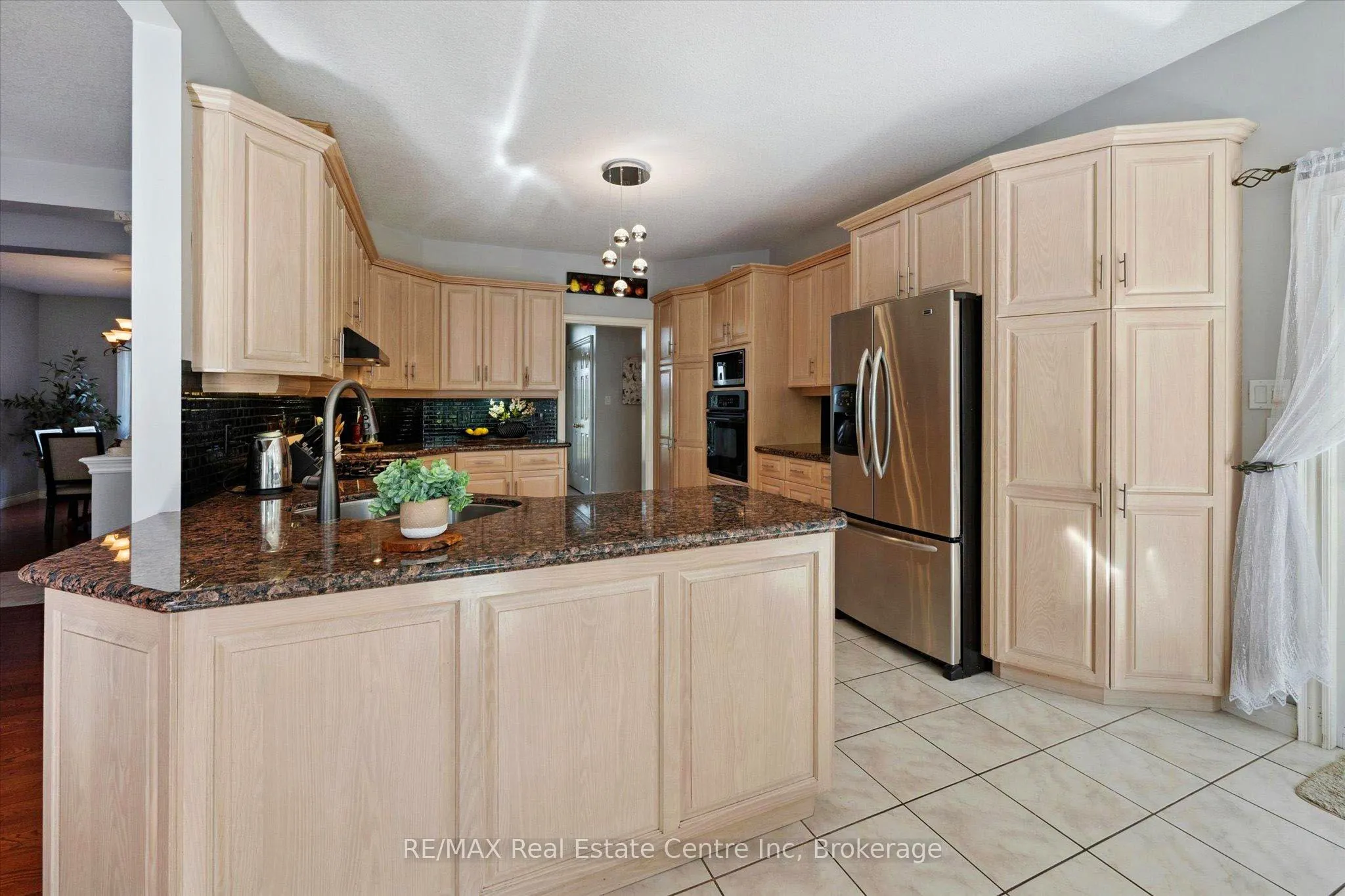 5946 WELLINGTON RD 86 Road