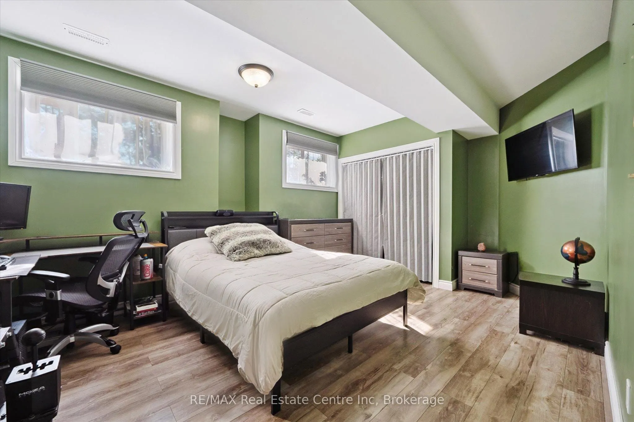5946 WELLINGTON RD 86 Road