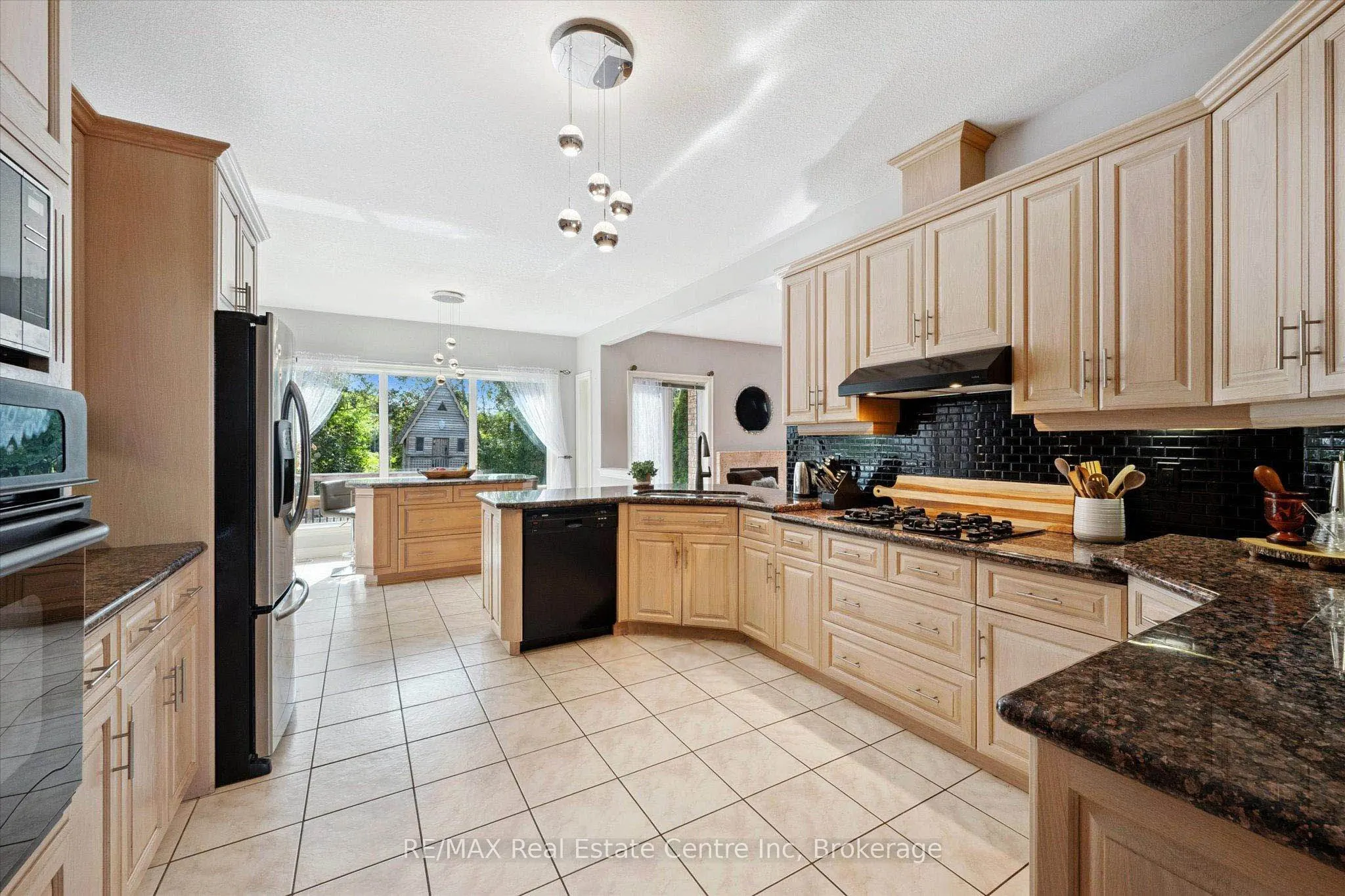 5946 WELLINGTON RD 86 Road