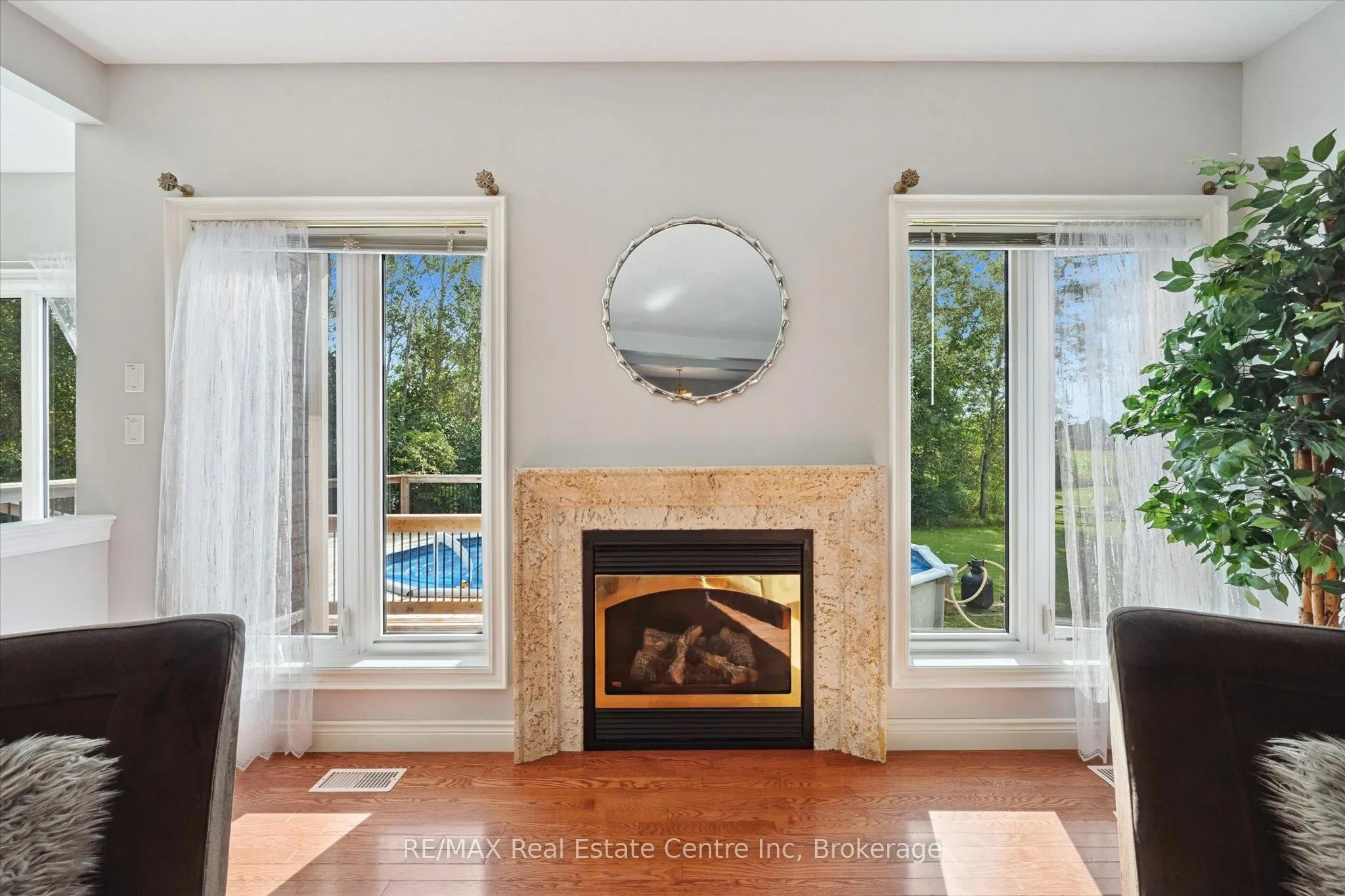 5946 WELLINGTON RD 86 Road