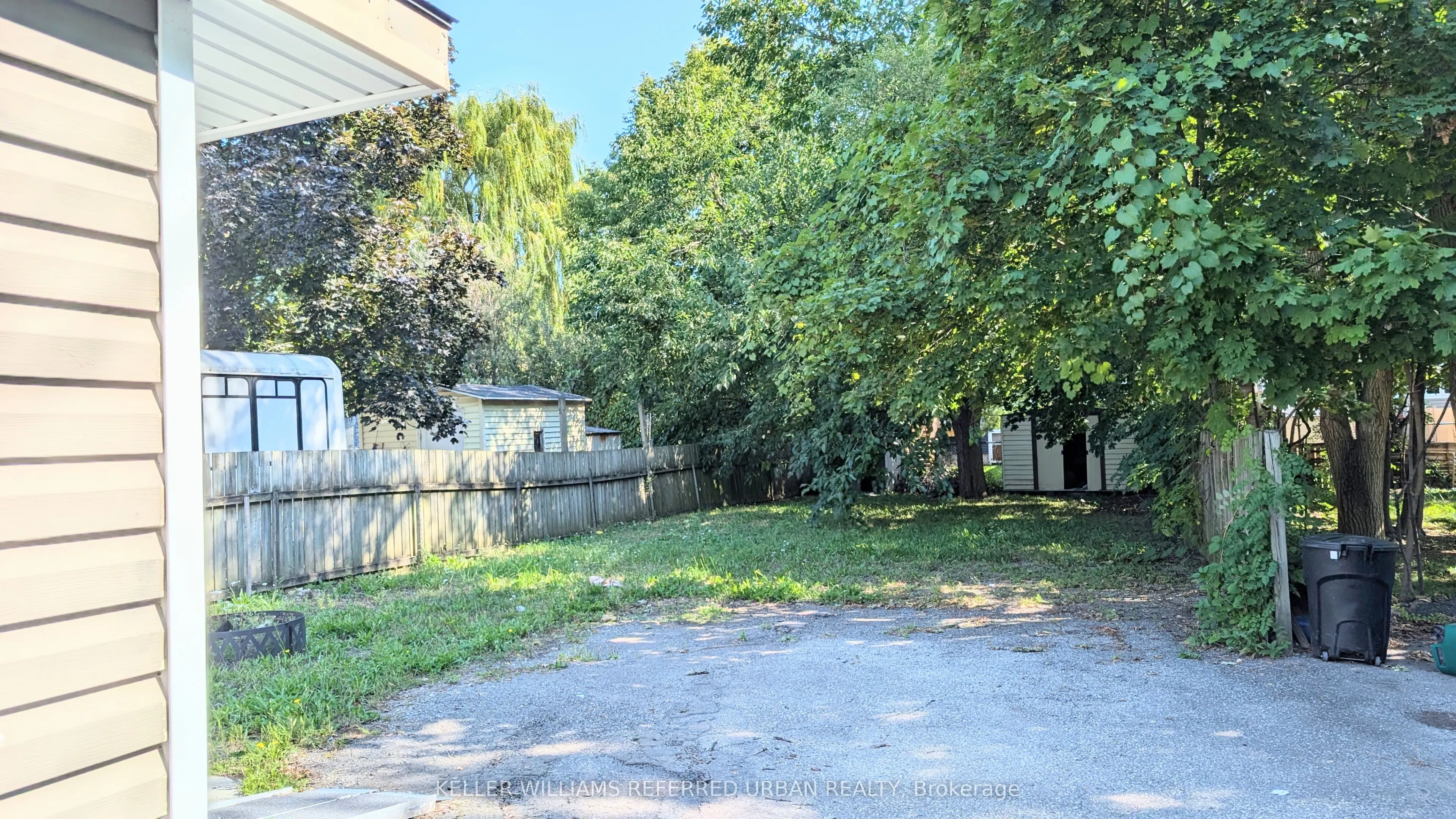 17 Churchill Street