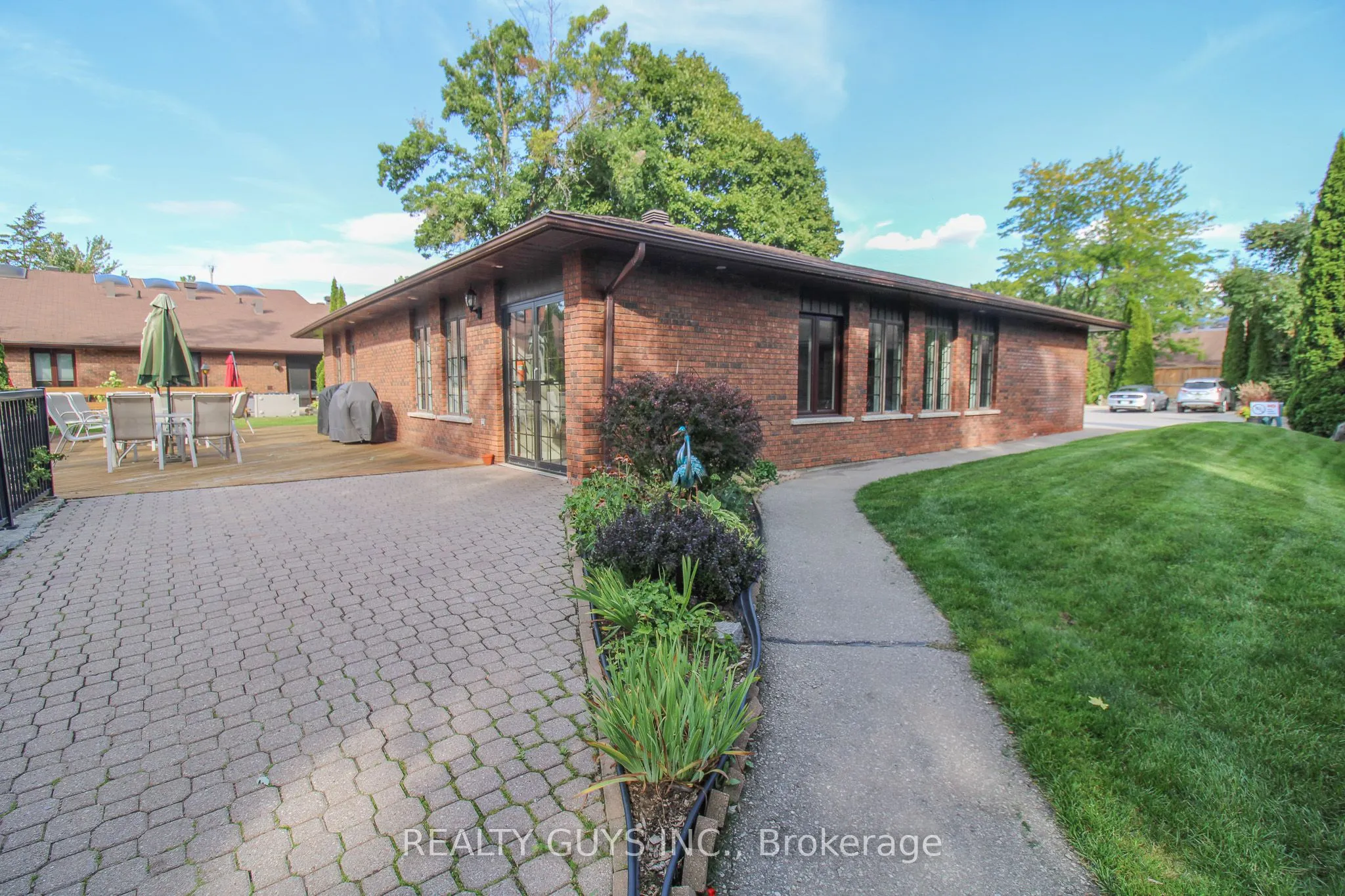 200 EAST Street S, ## 204