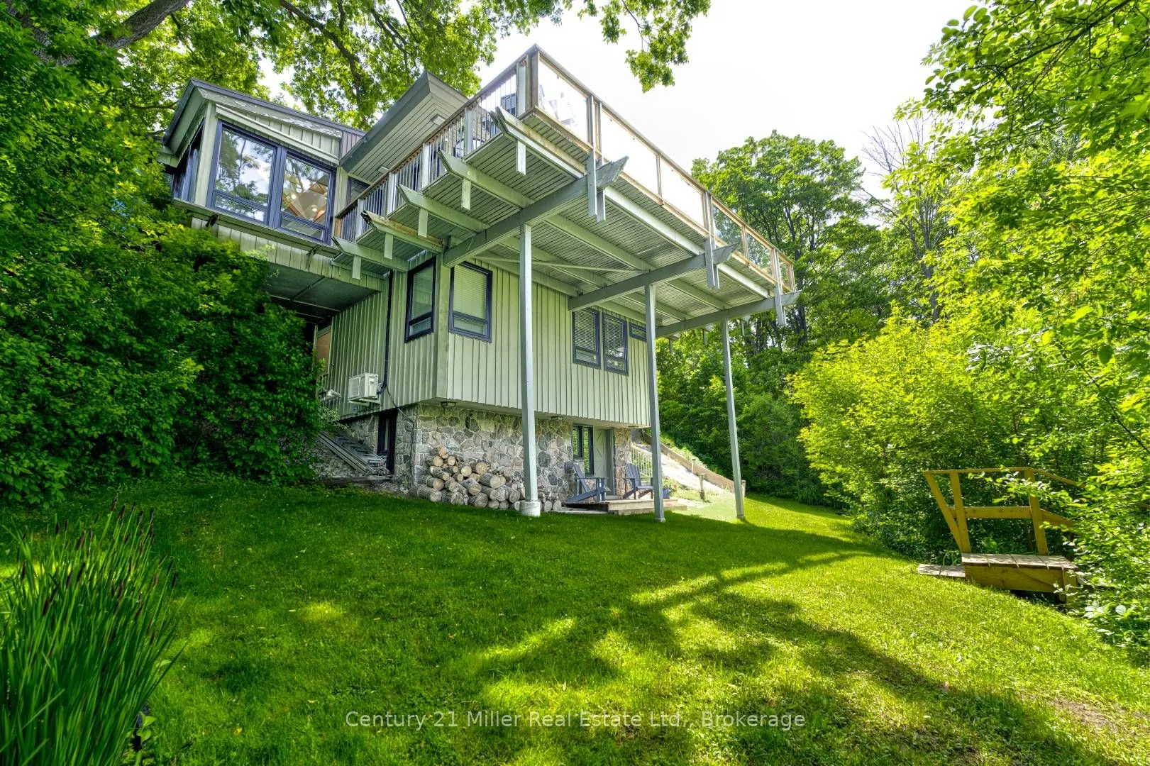 50 Greensview Drive
