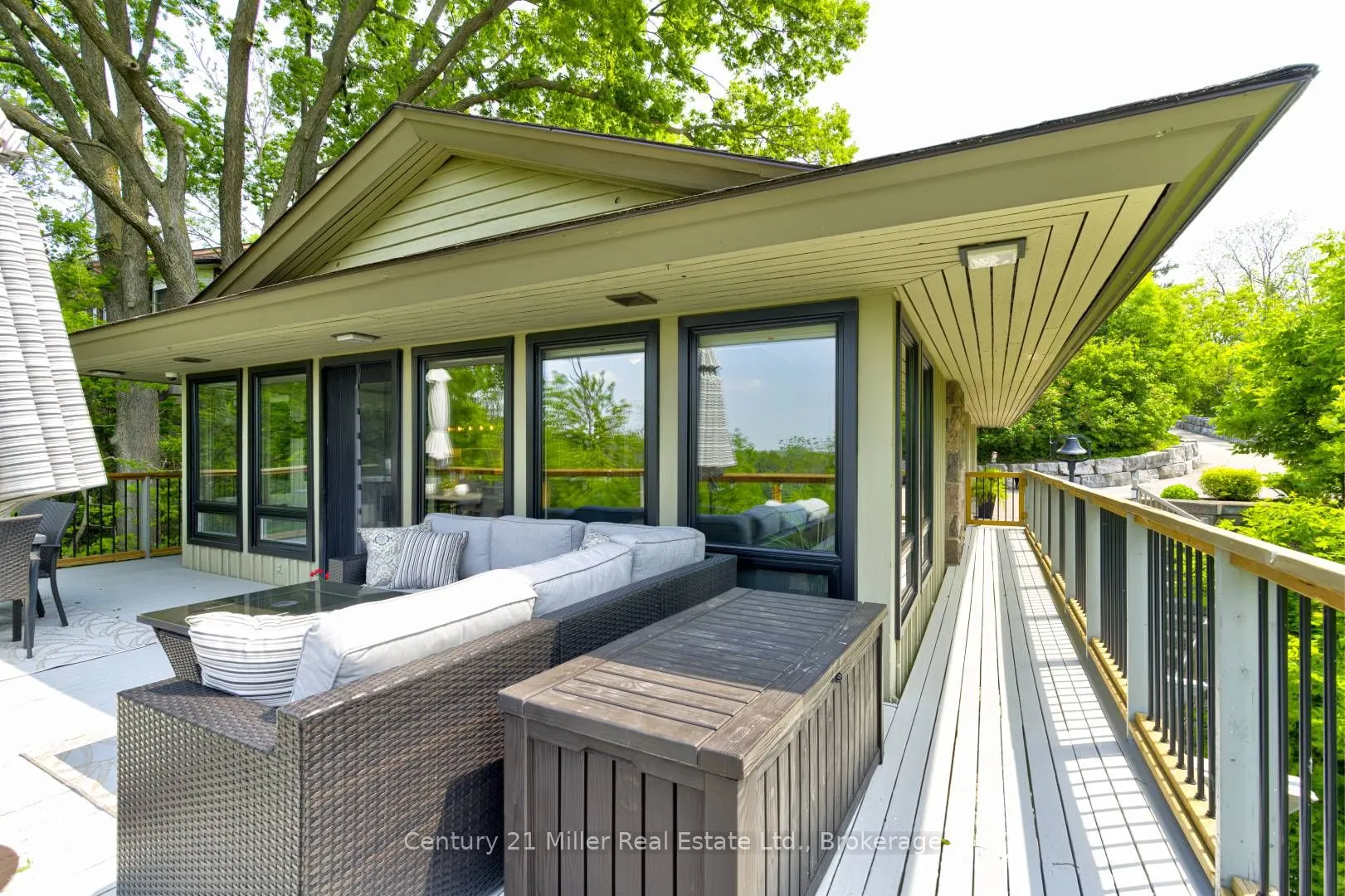 50 Greensview Drive
