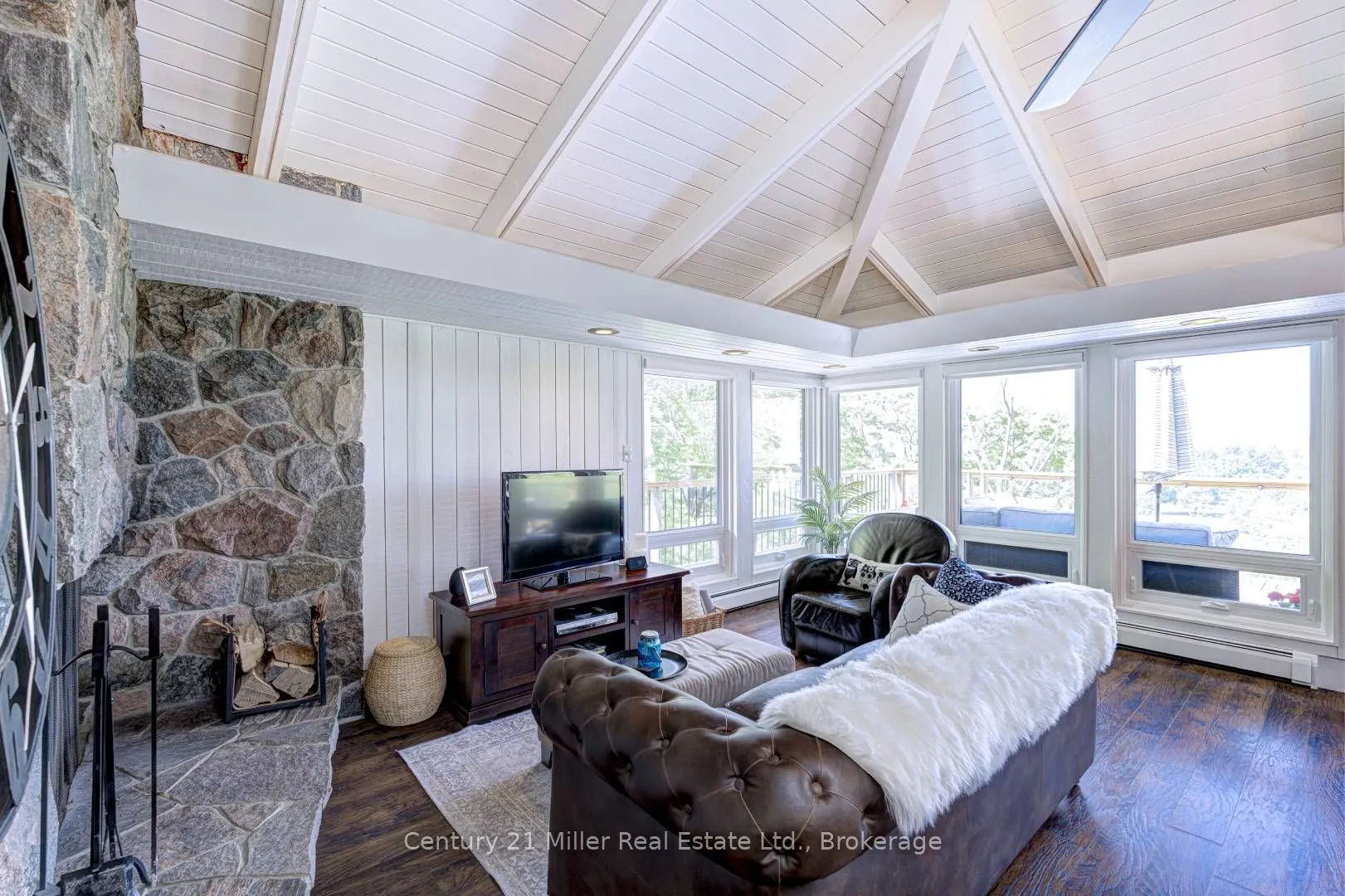 50 Greensview Drive