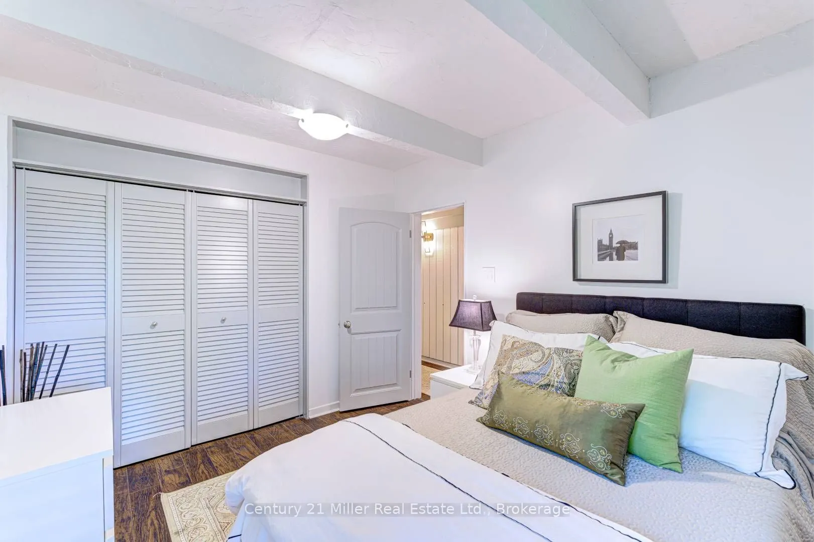 50 Greensview Drive
