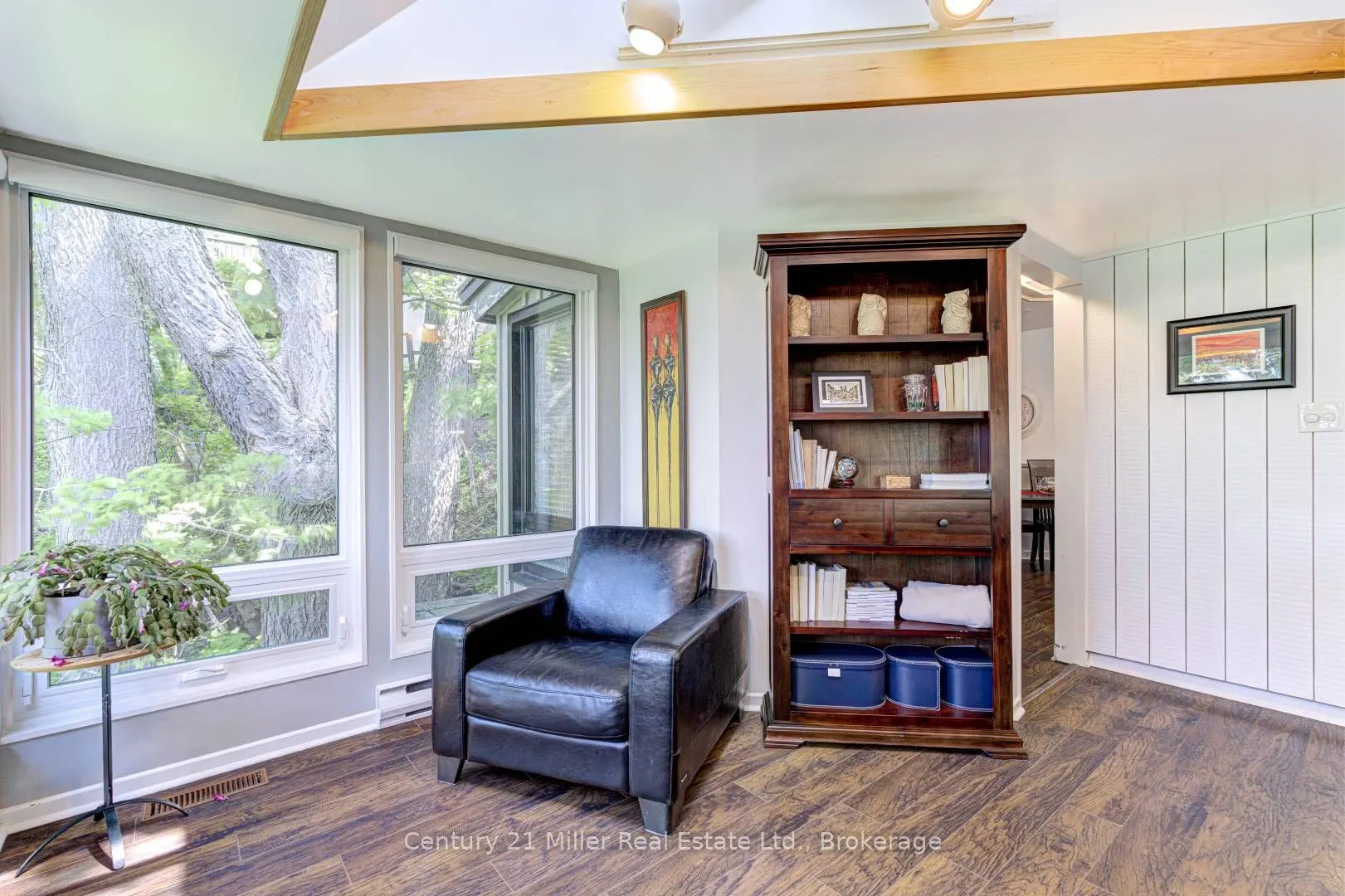 50 Greensview Drive