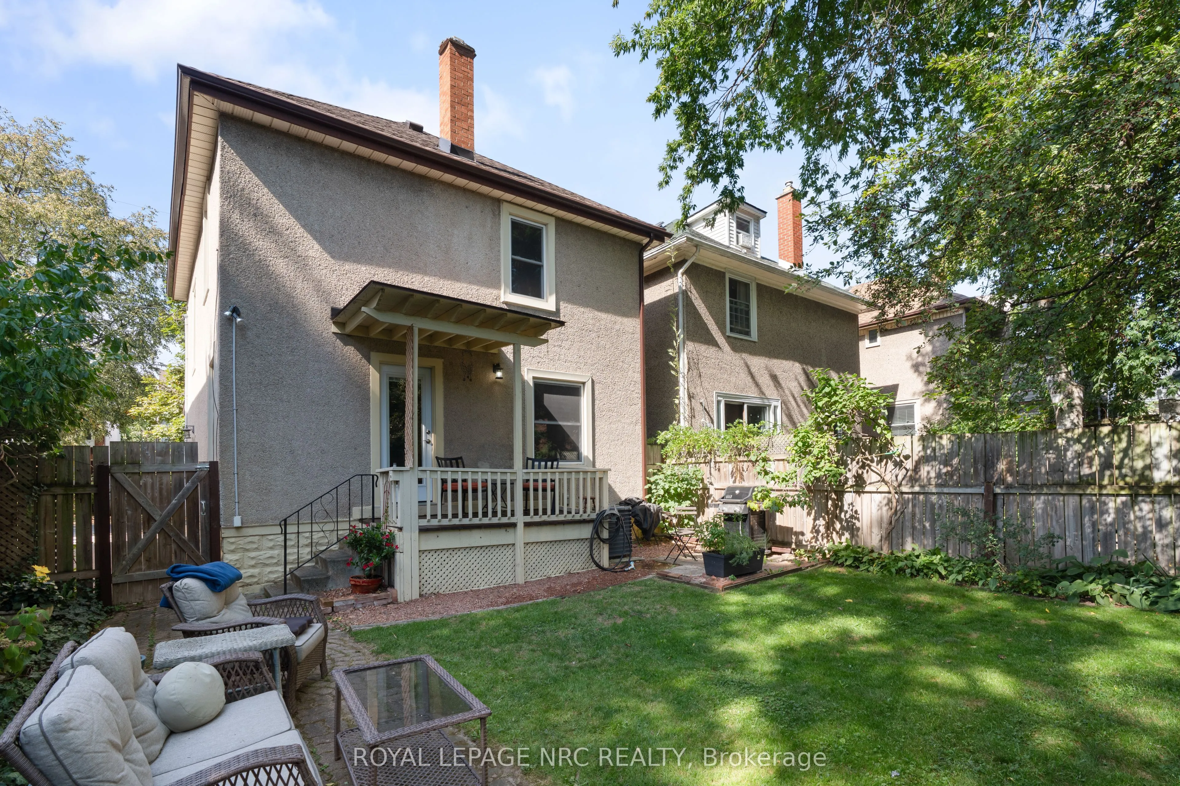 90 Chaplin Avenue