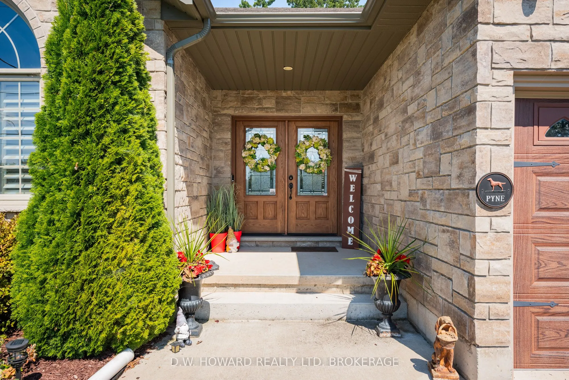 3270 Thunderbay Road