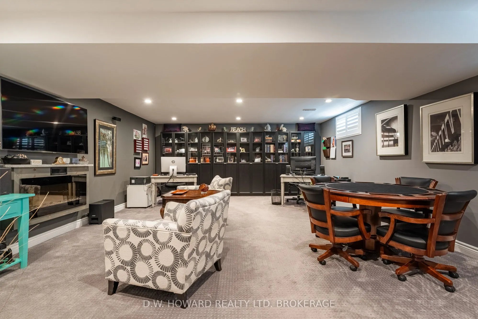 3270 Thunderbay Road