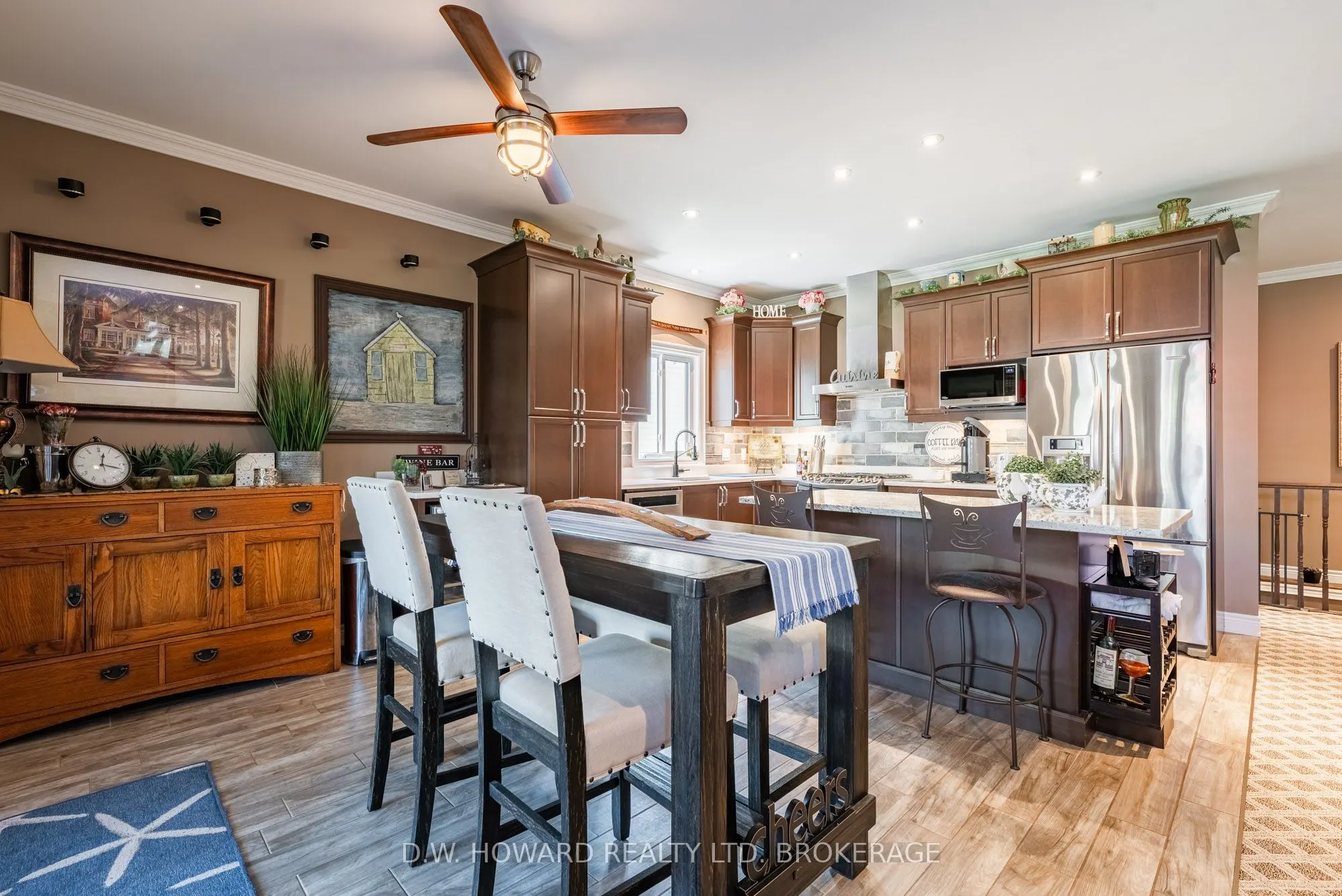 3270 Thunderbay Road