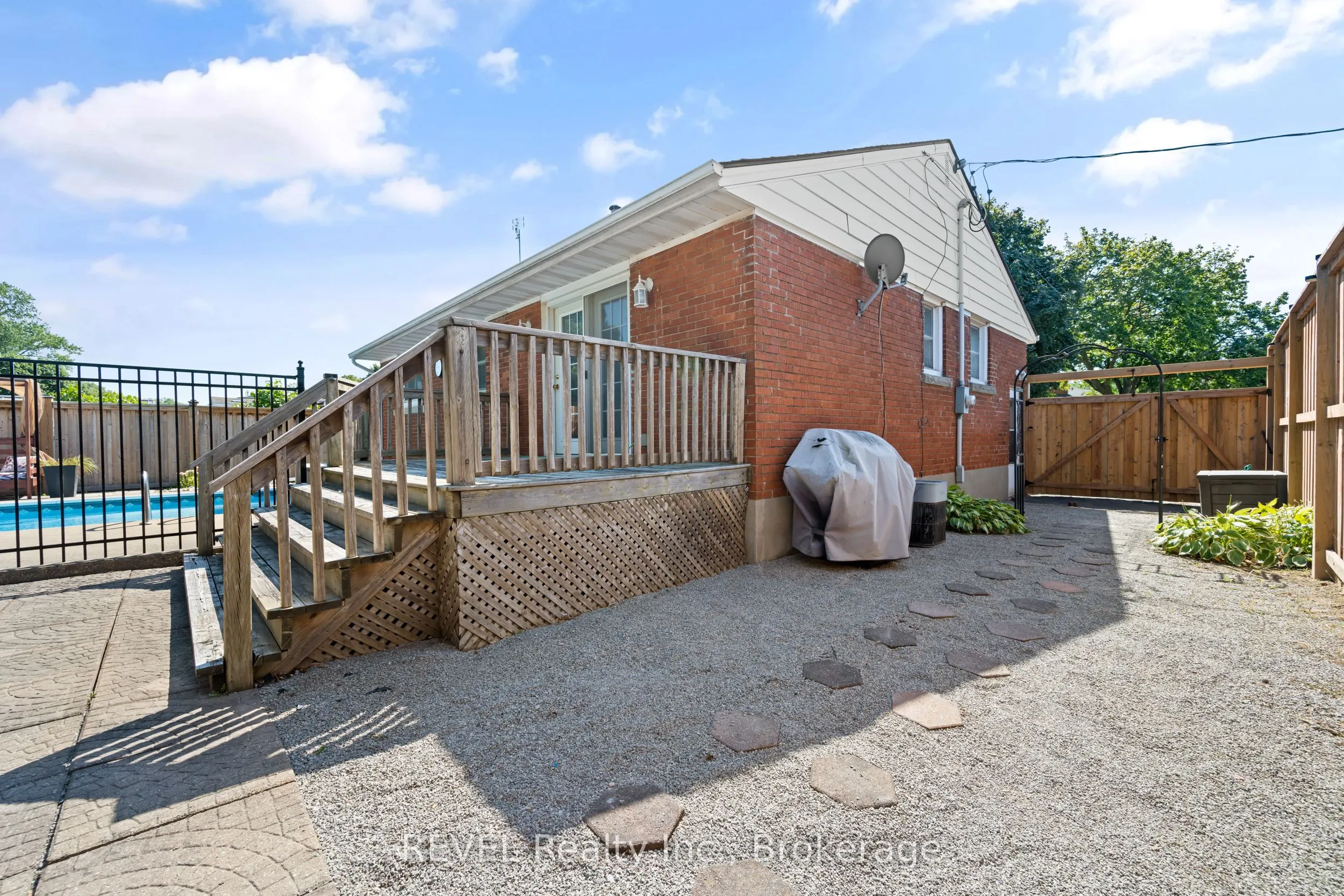 6571 Burdette Drive
