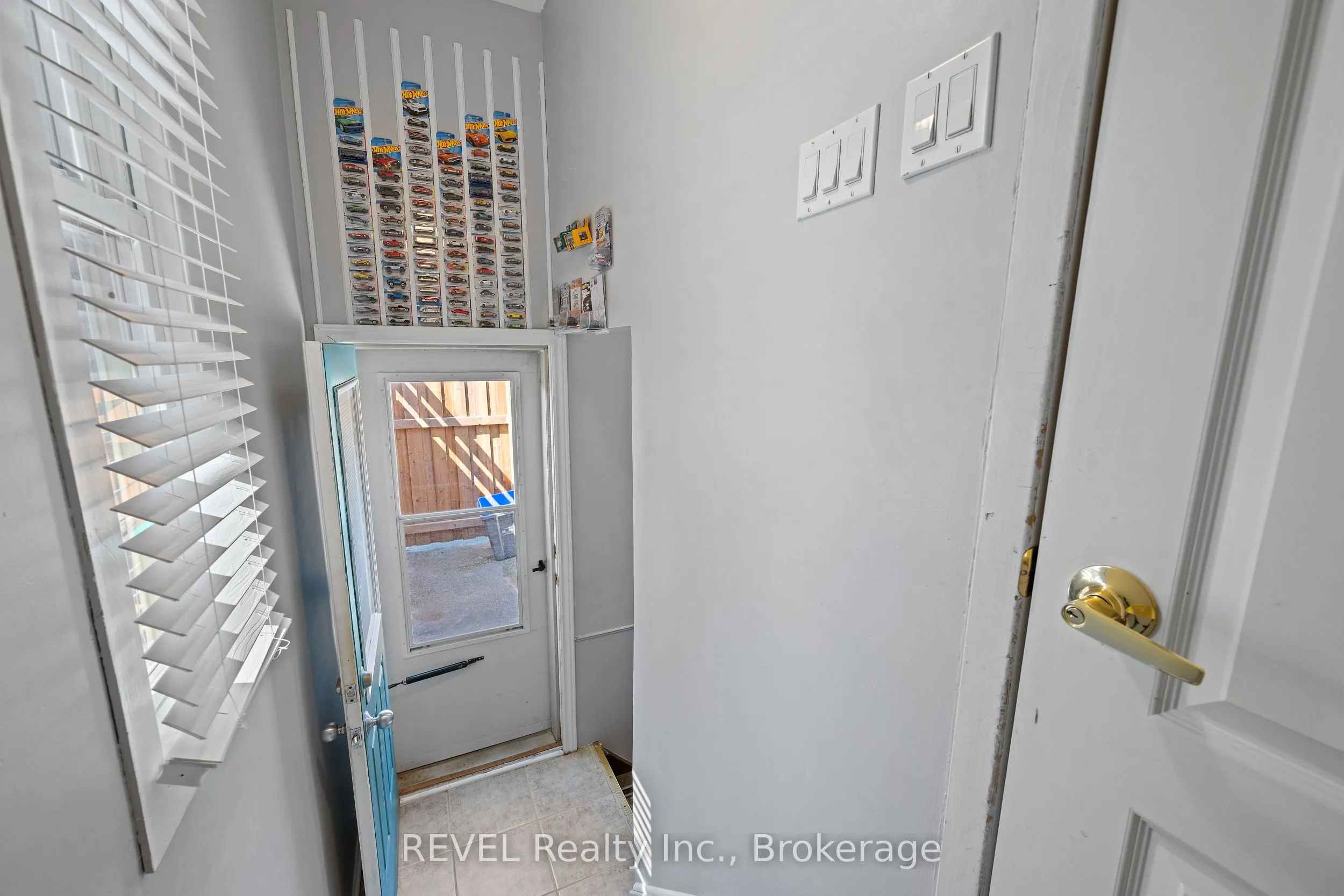 6571 Burdette Drive