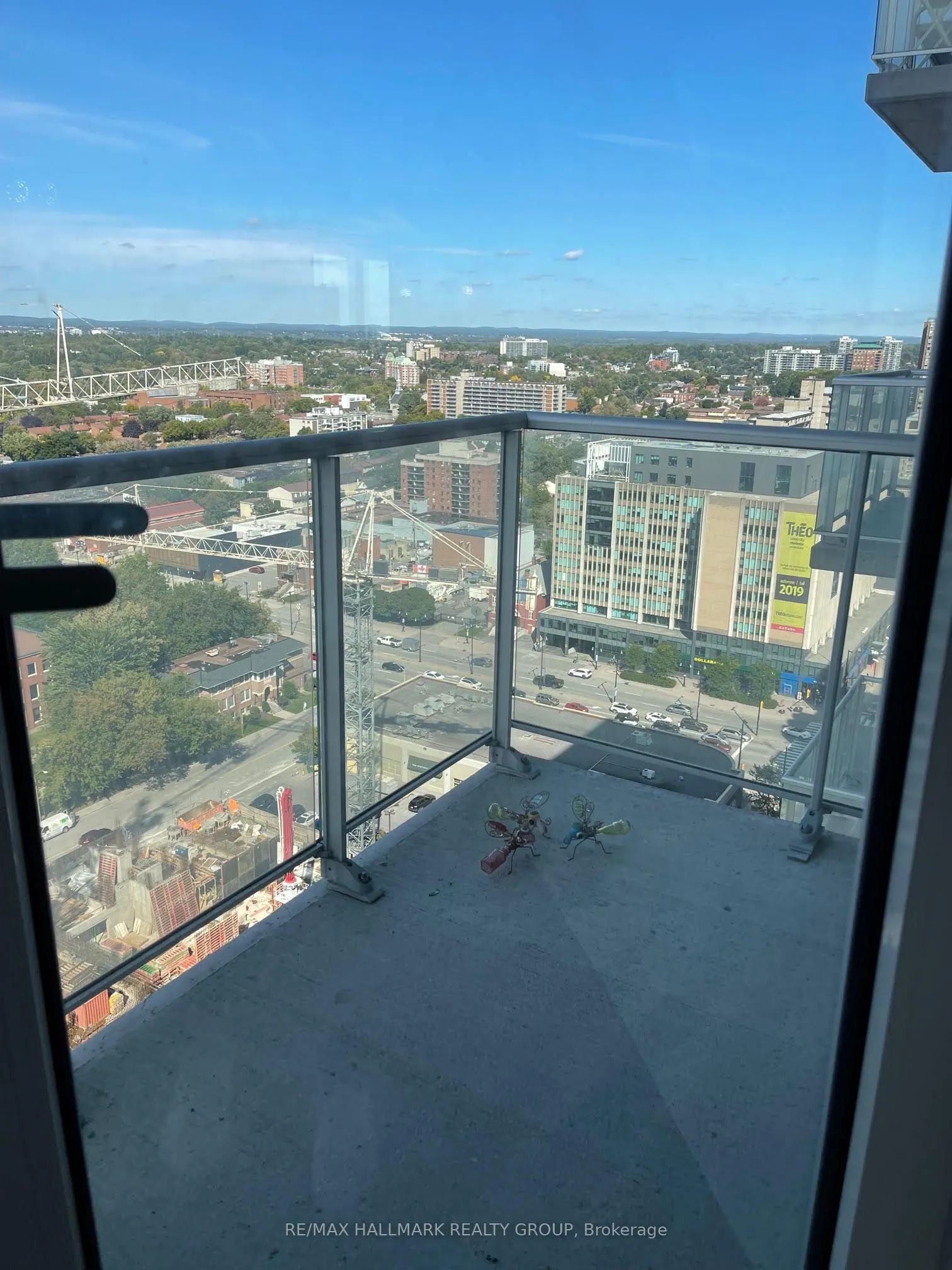 242 RIDEAU Street, #2201