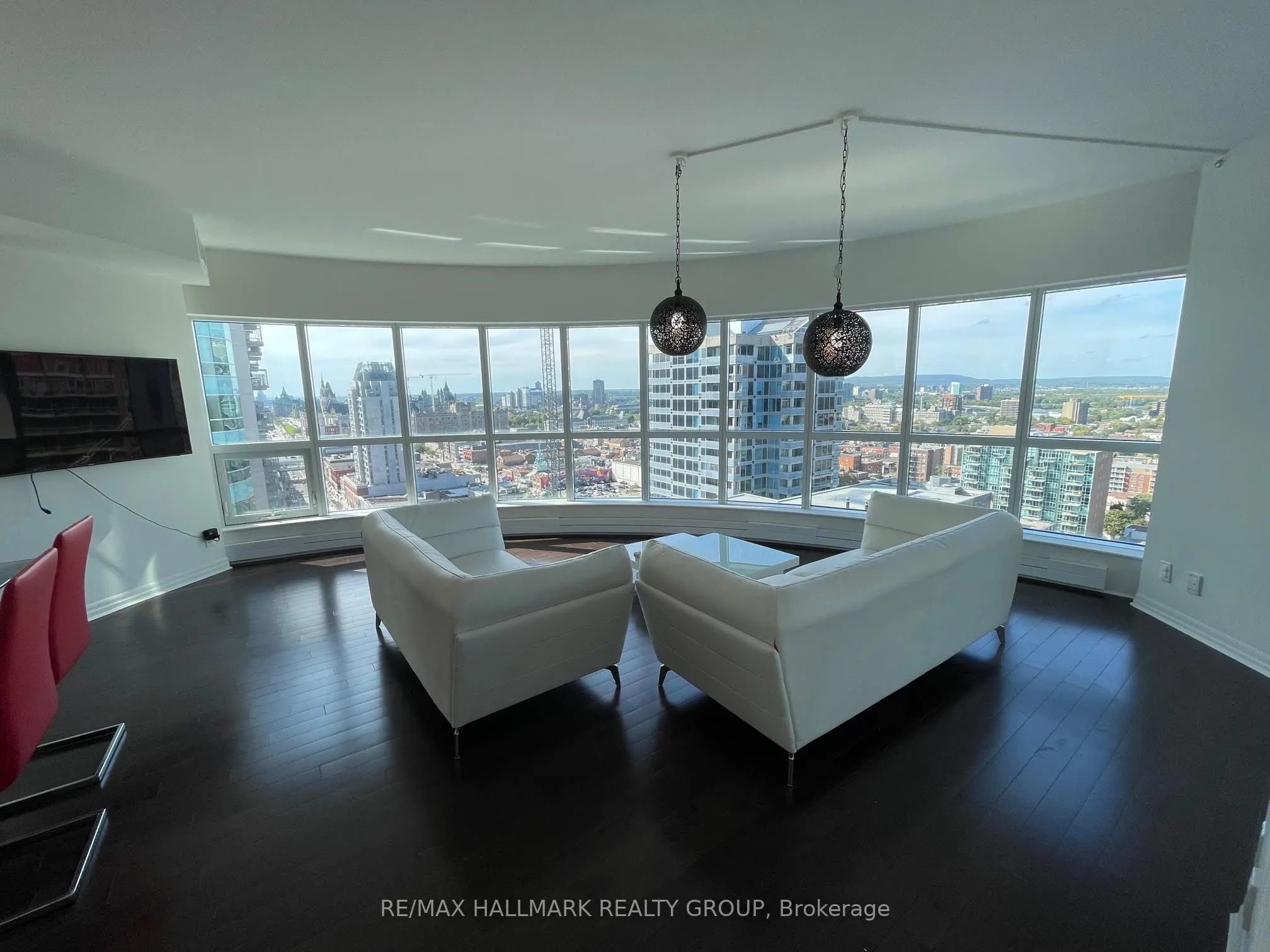 242 RIDEAU Street, #2201