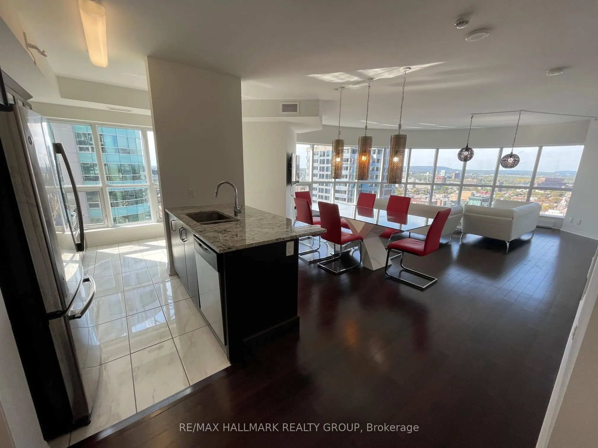 242 RIDEAU Street, #2201