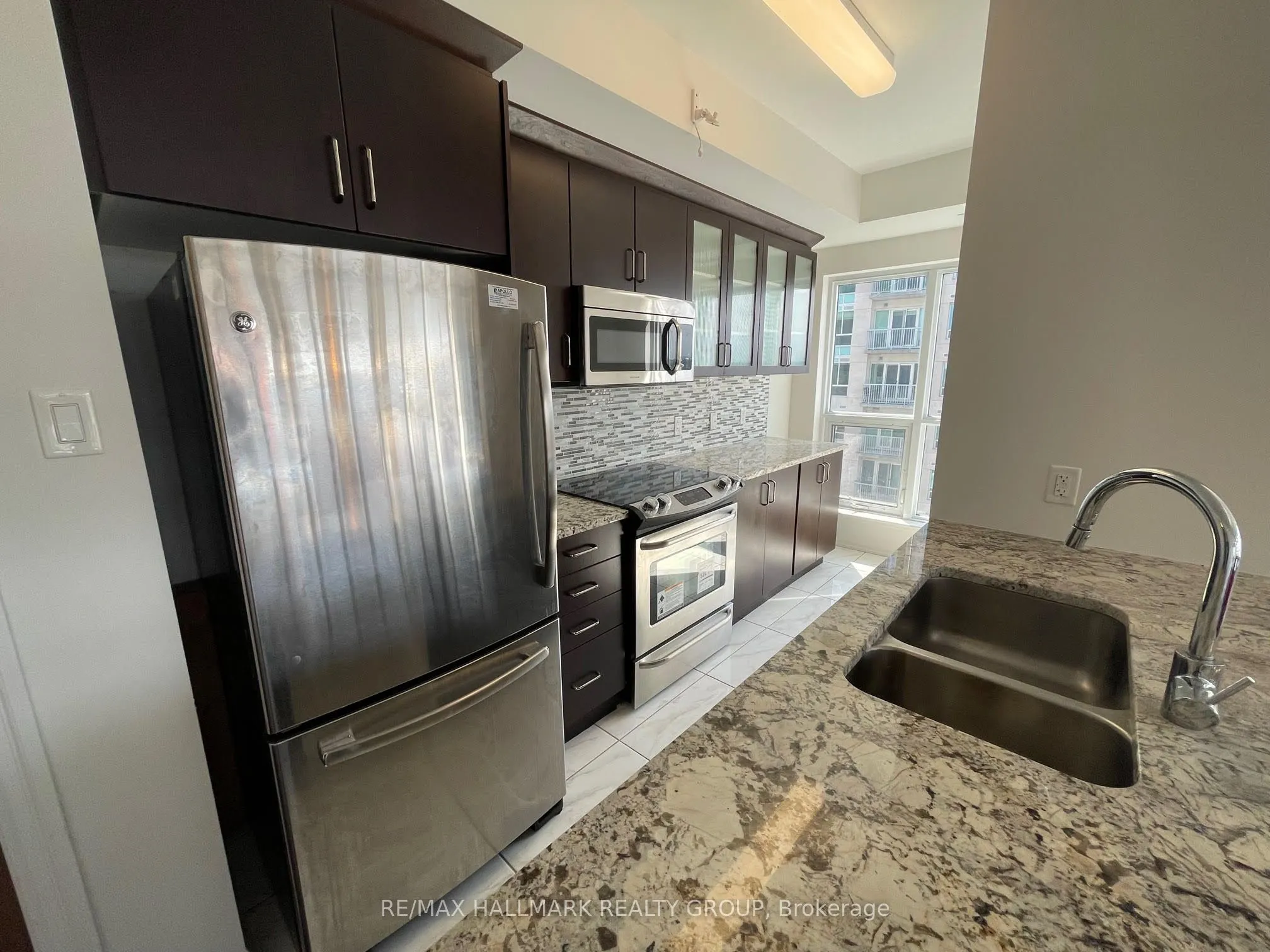 242 RIDEAU Street, #2201