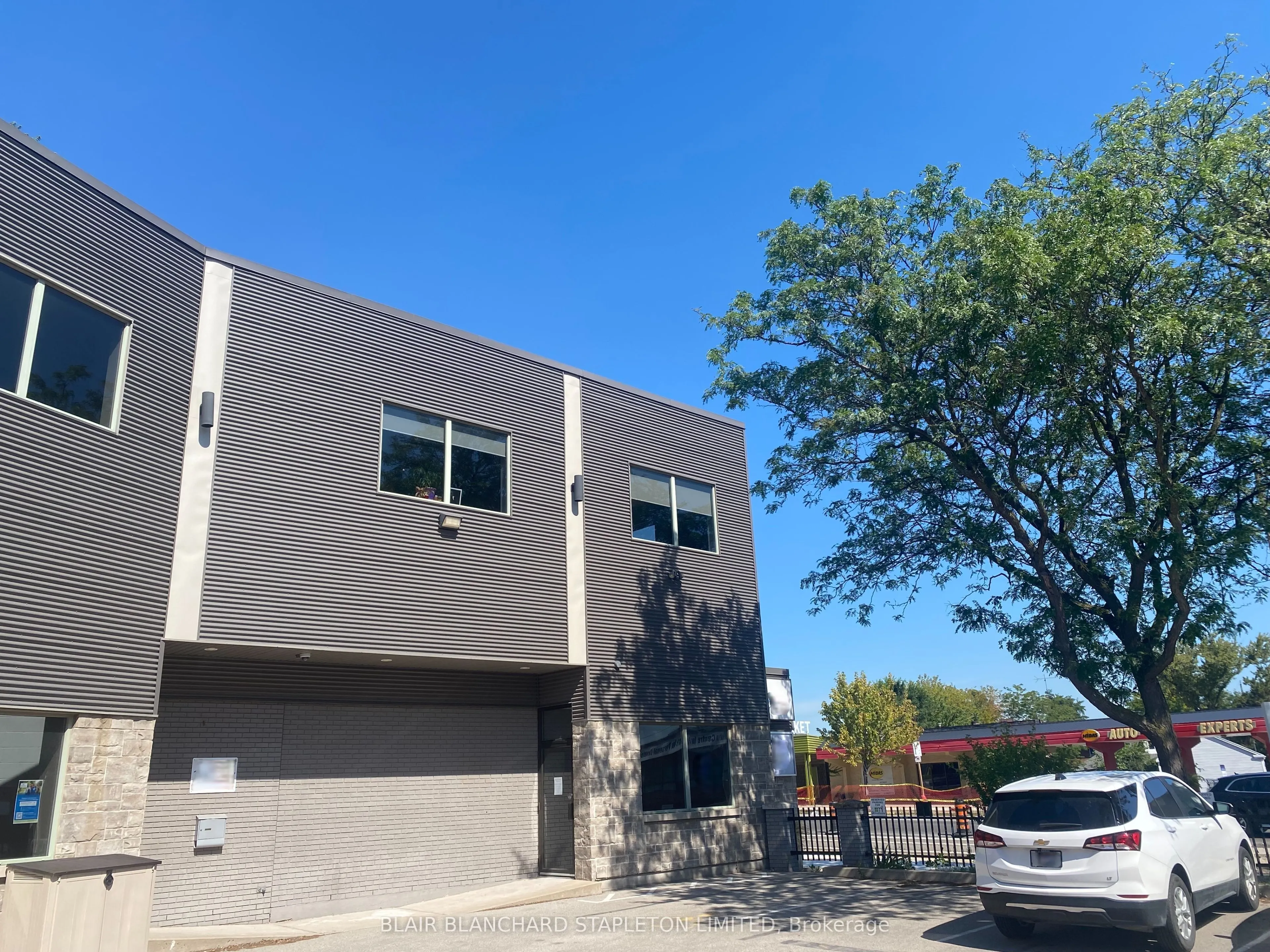 435 York Boulevard, #Second Floor
