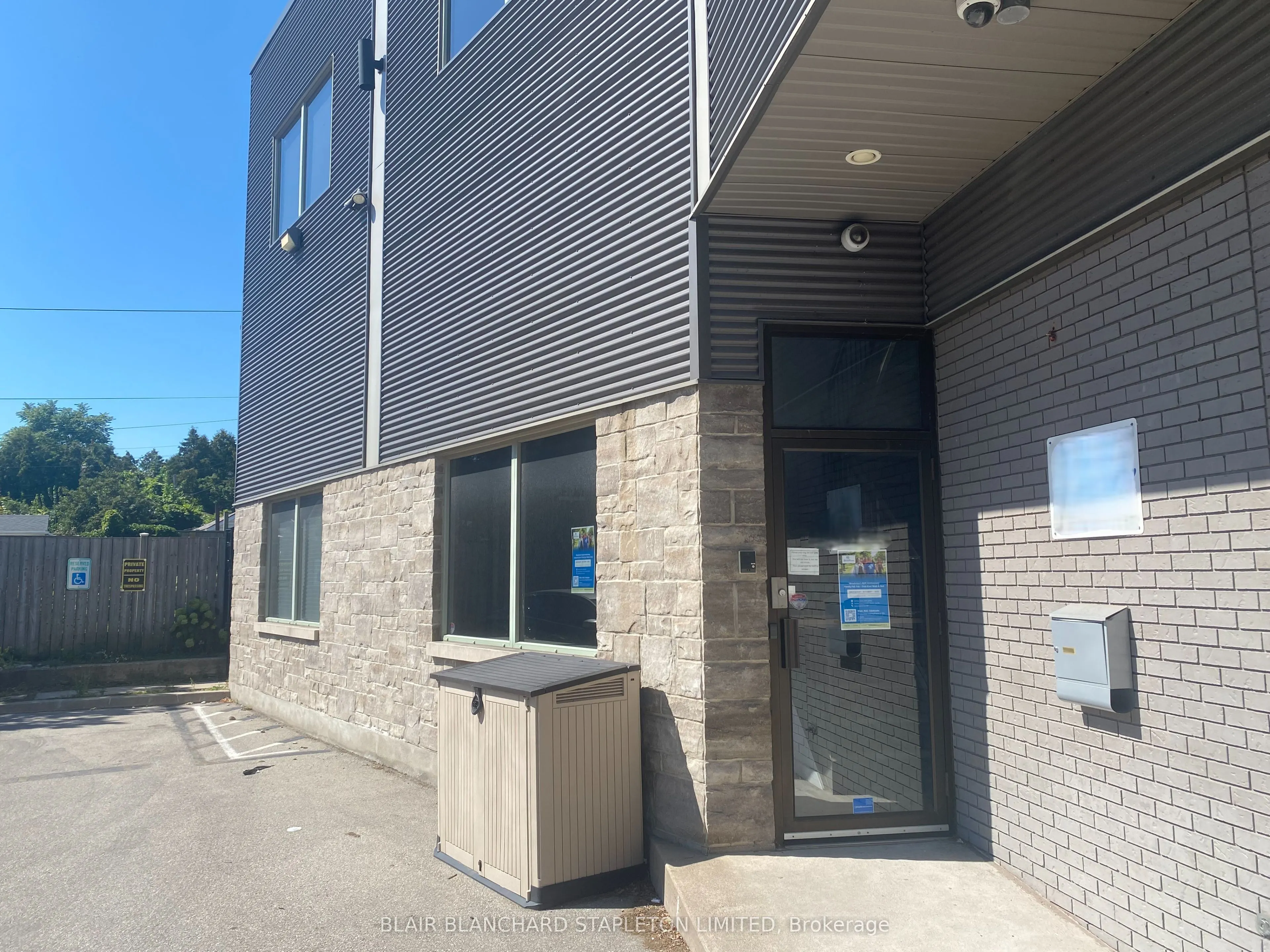 435 York Boulevard, #Second Floor