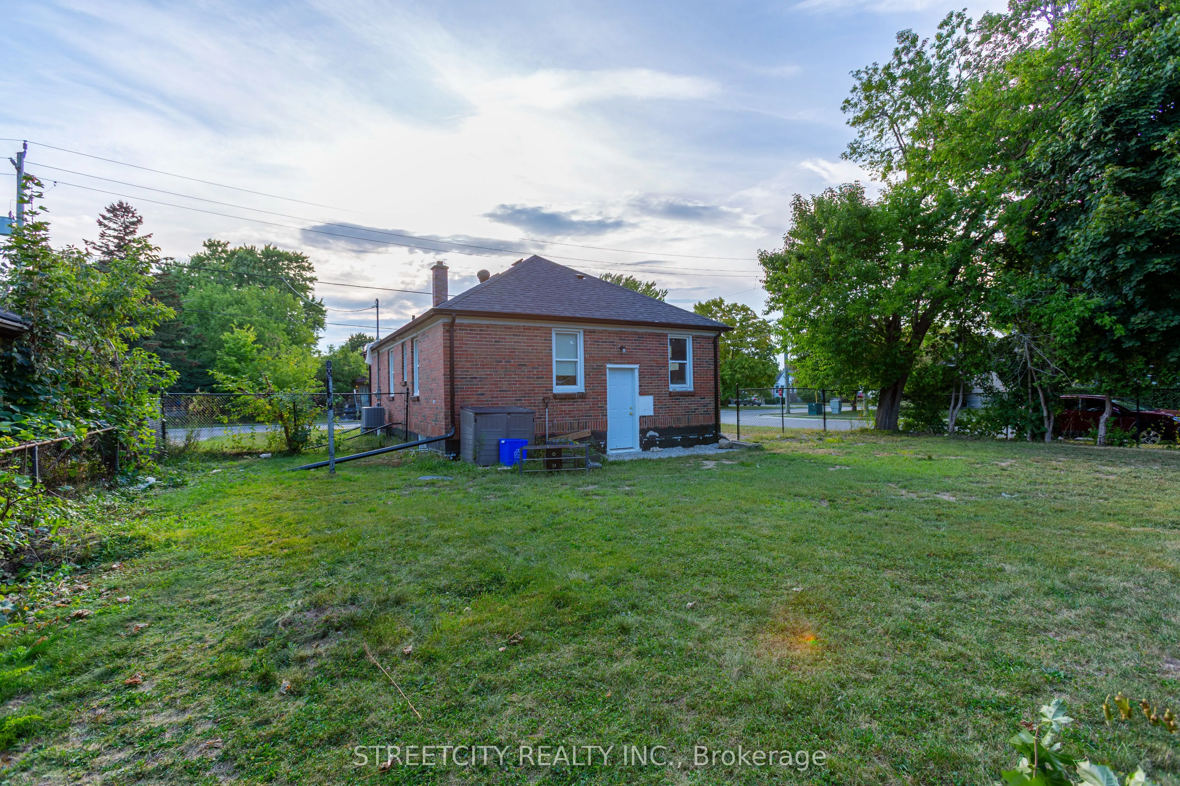 578 First Street