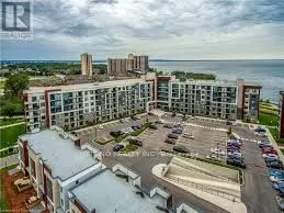125 Shoreview Place, #212