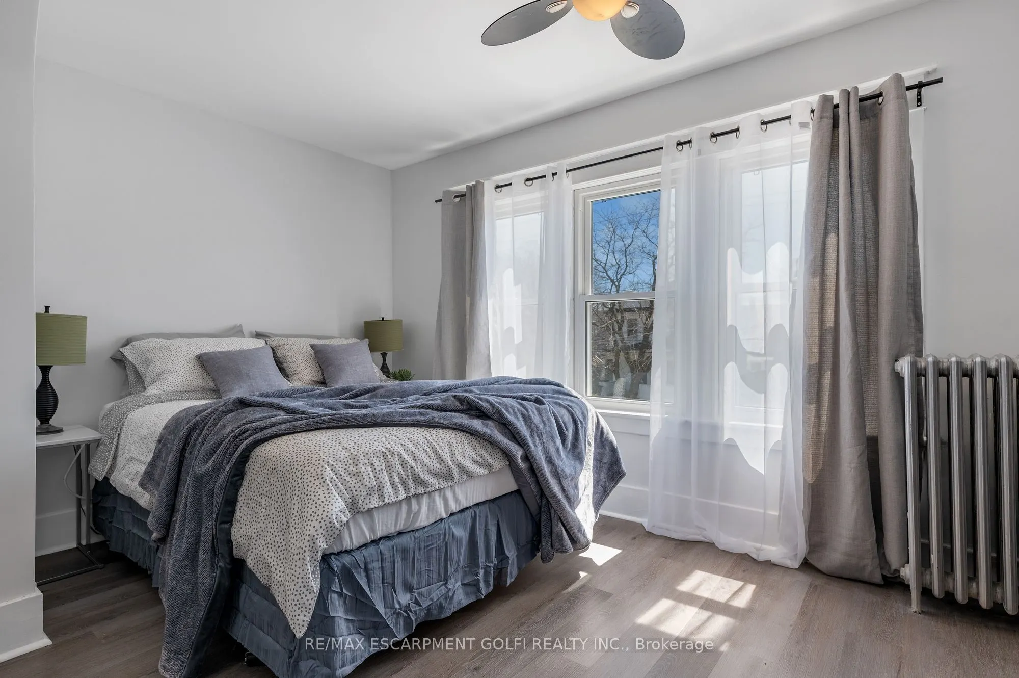 5039 Armoury Street