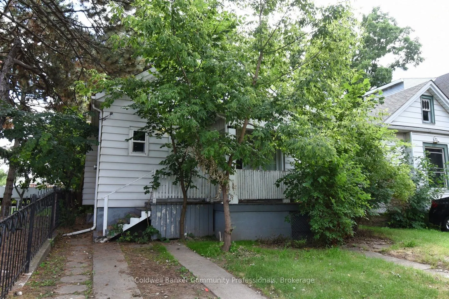 167 Prospect Street S
