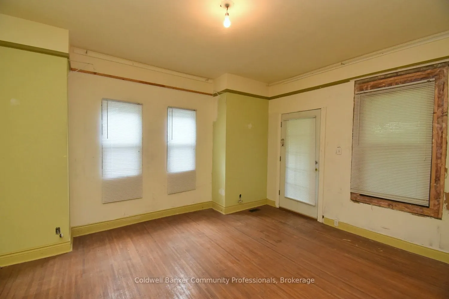 167 Prospect Street S