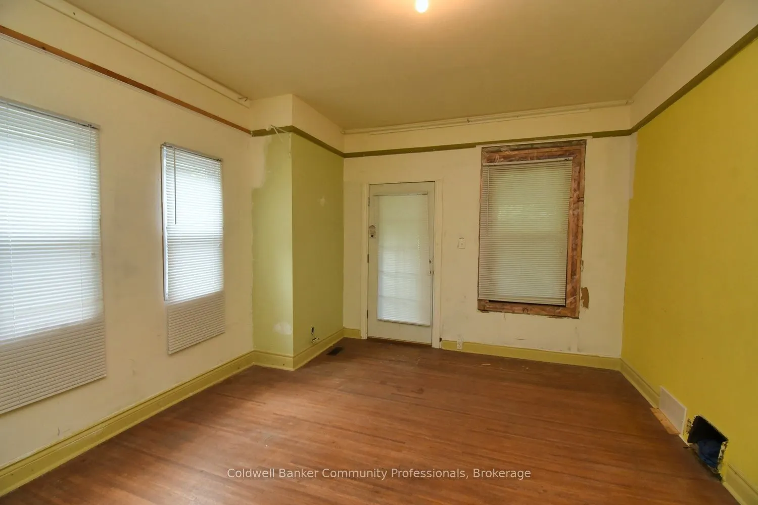 167 Prospect Street S