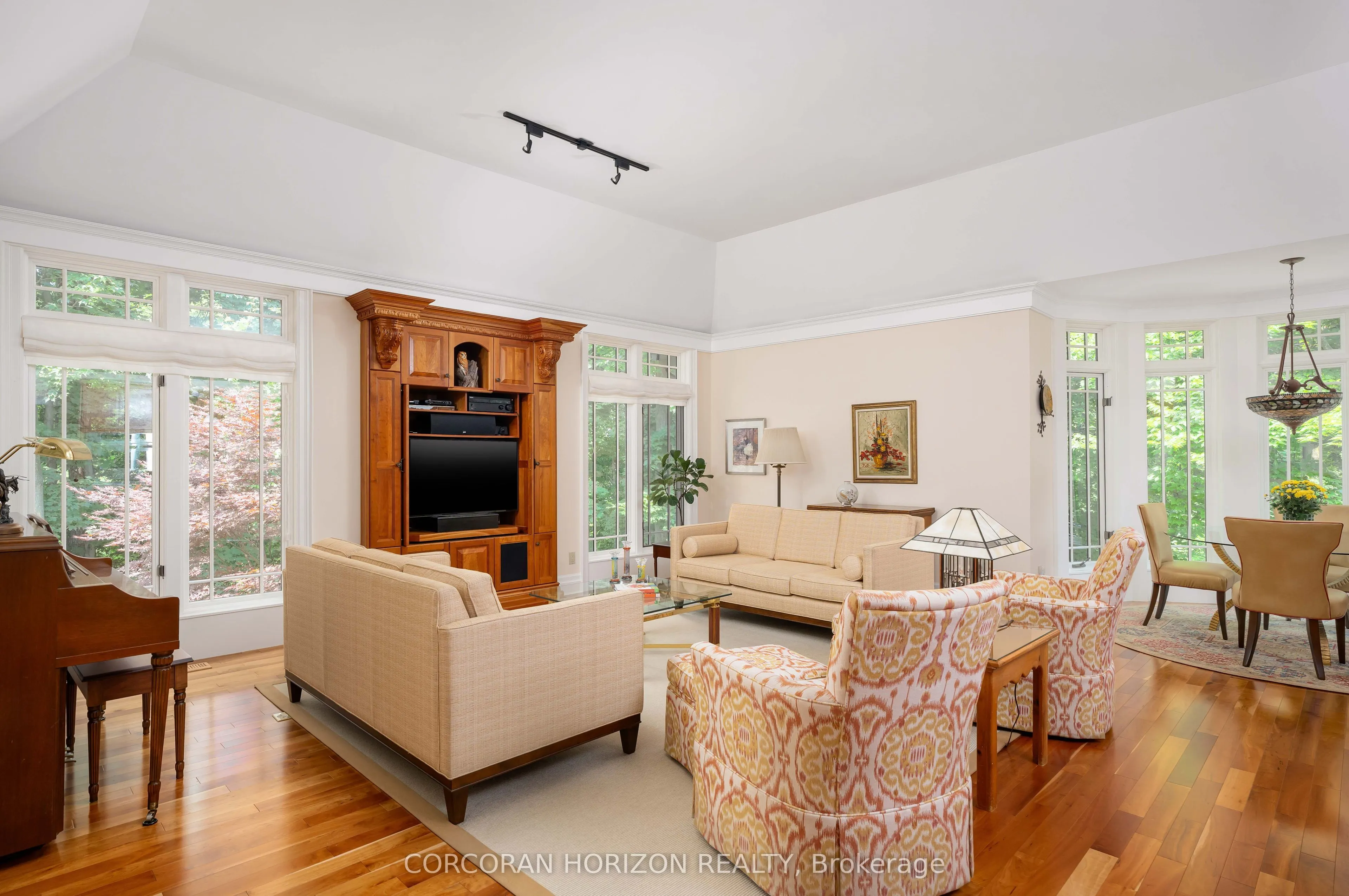 276 Carrington Place