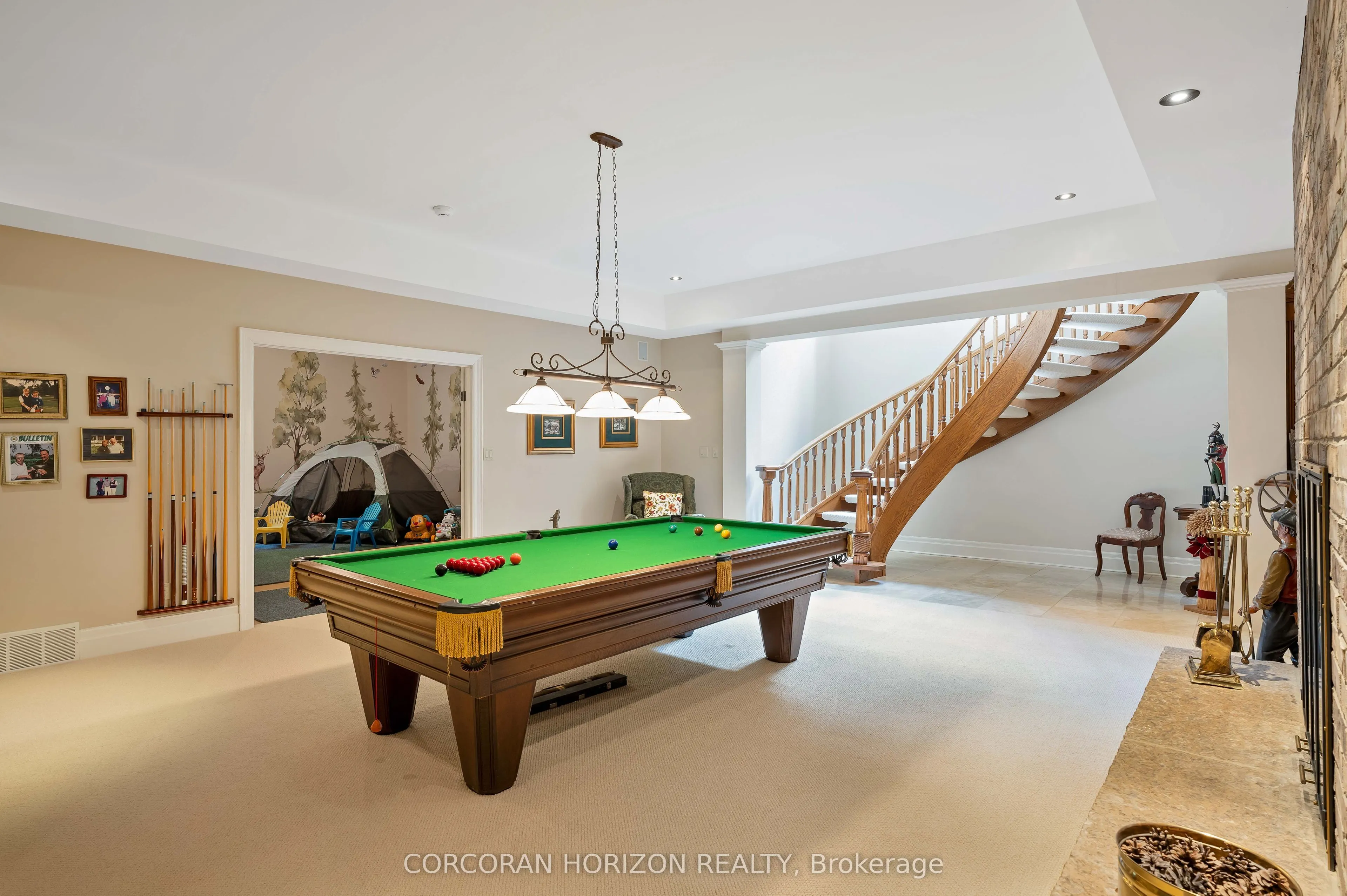 276 Carrington Place