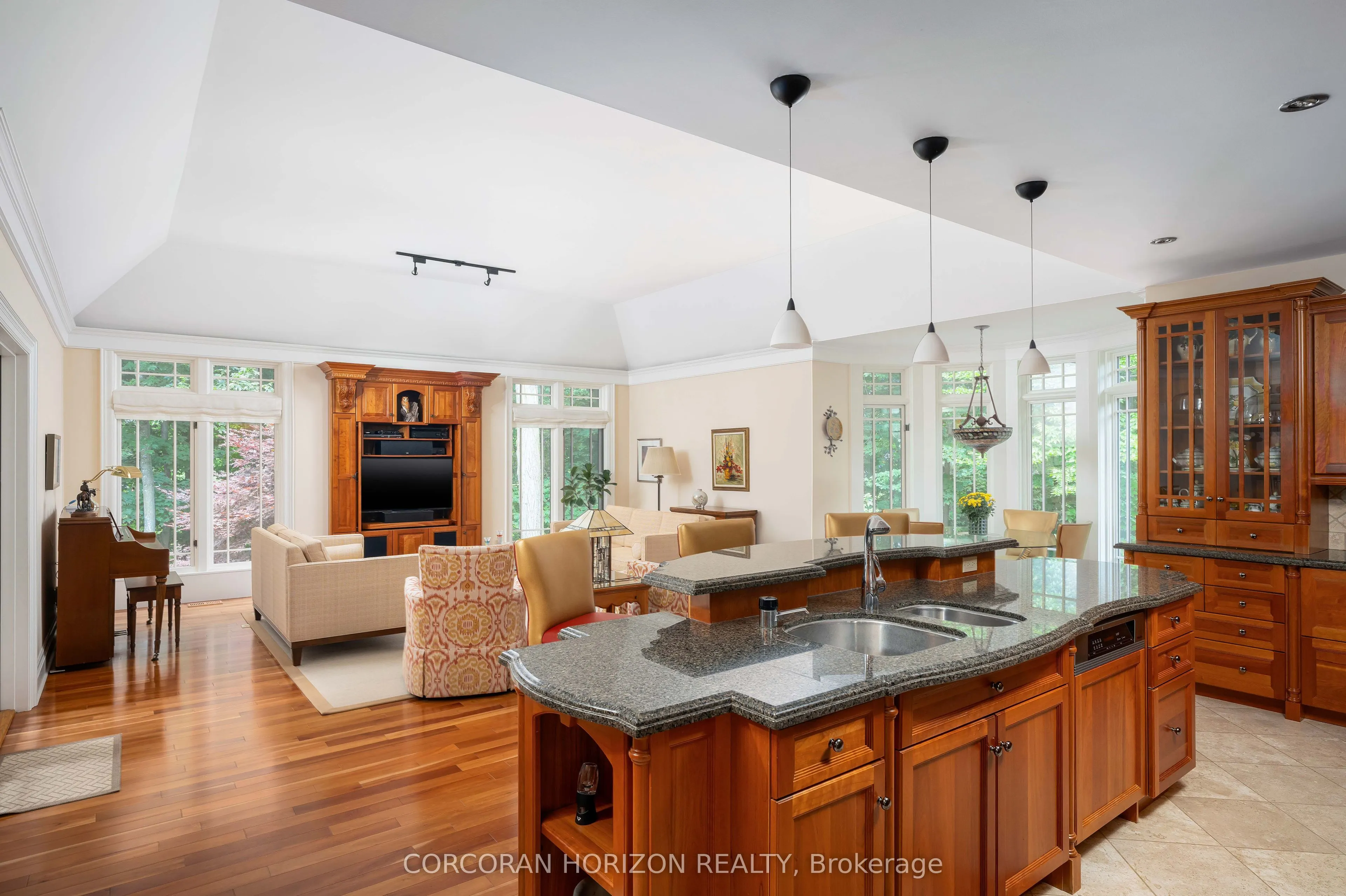 276 Carrington Place