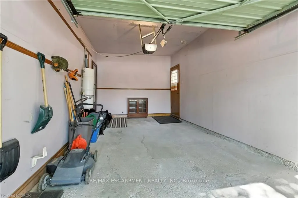 39 Megna Court