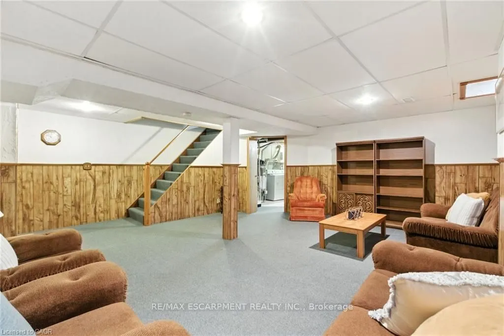 39 Megna Court