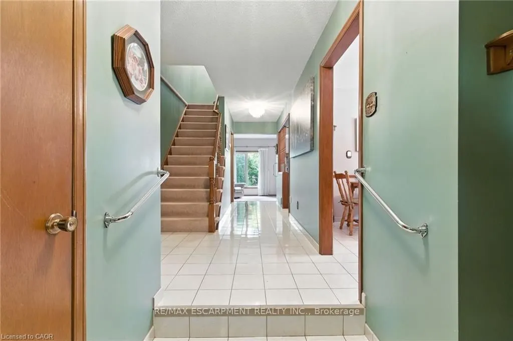 39 Megna Court