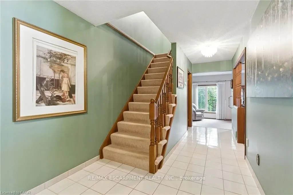 39 Megna Court