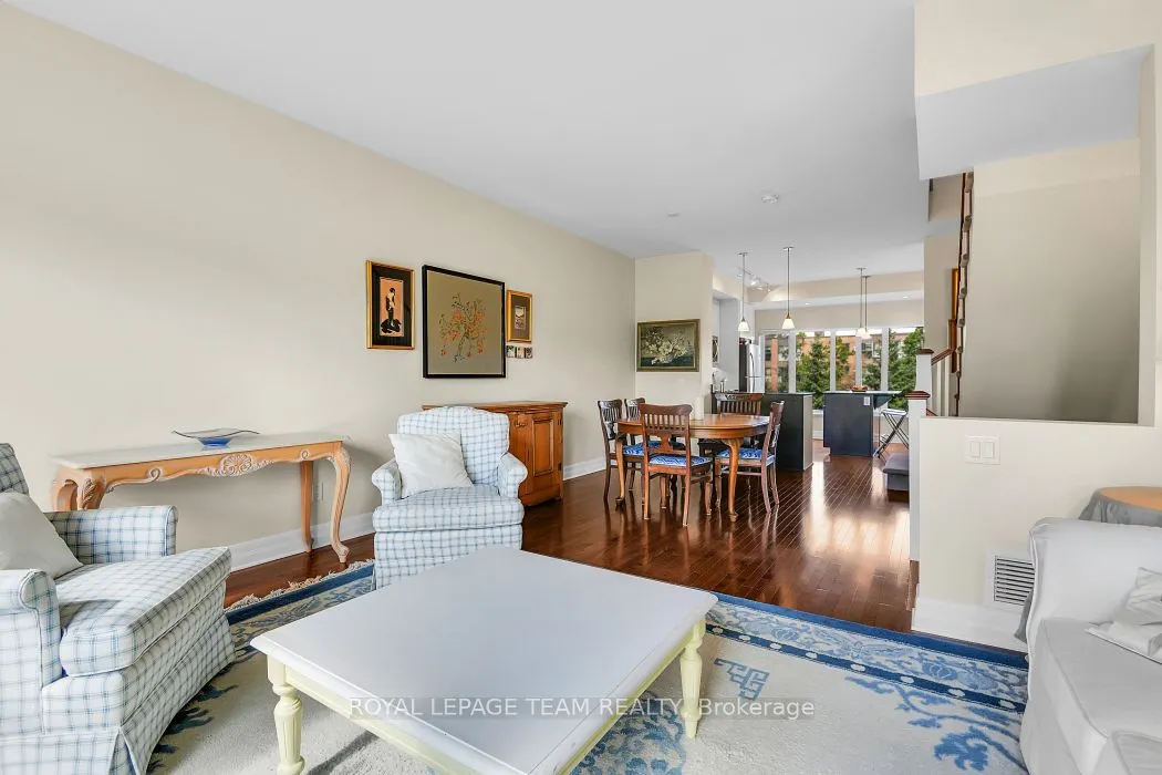 775 Richmond Road N, #7