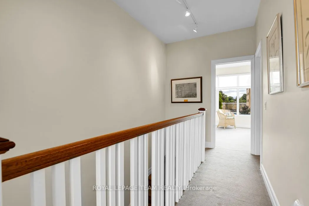 775 Richmond Road N, #7