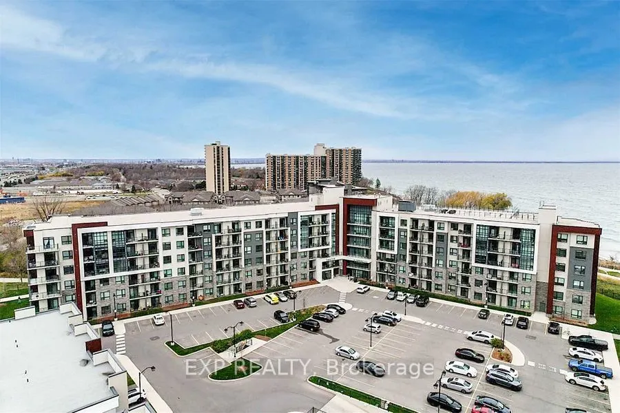 125 Shoreview Place, #233