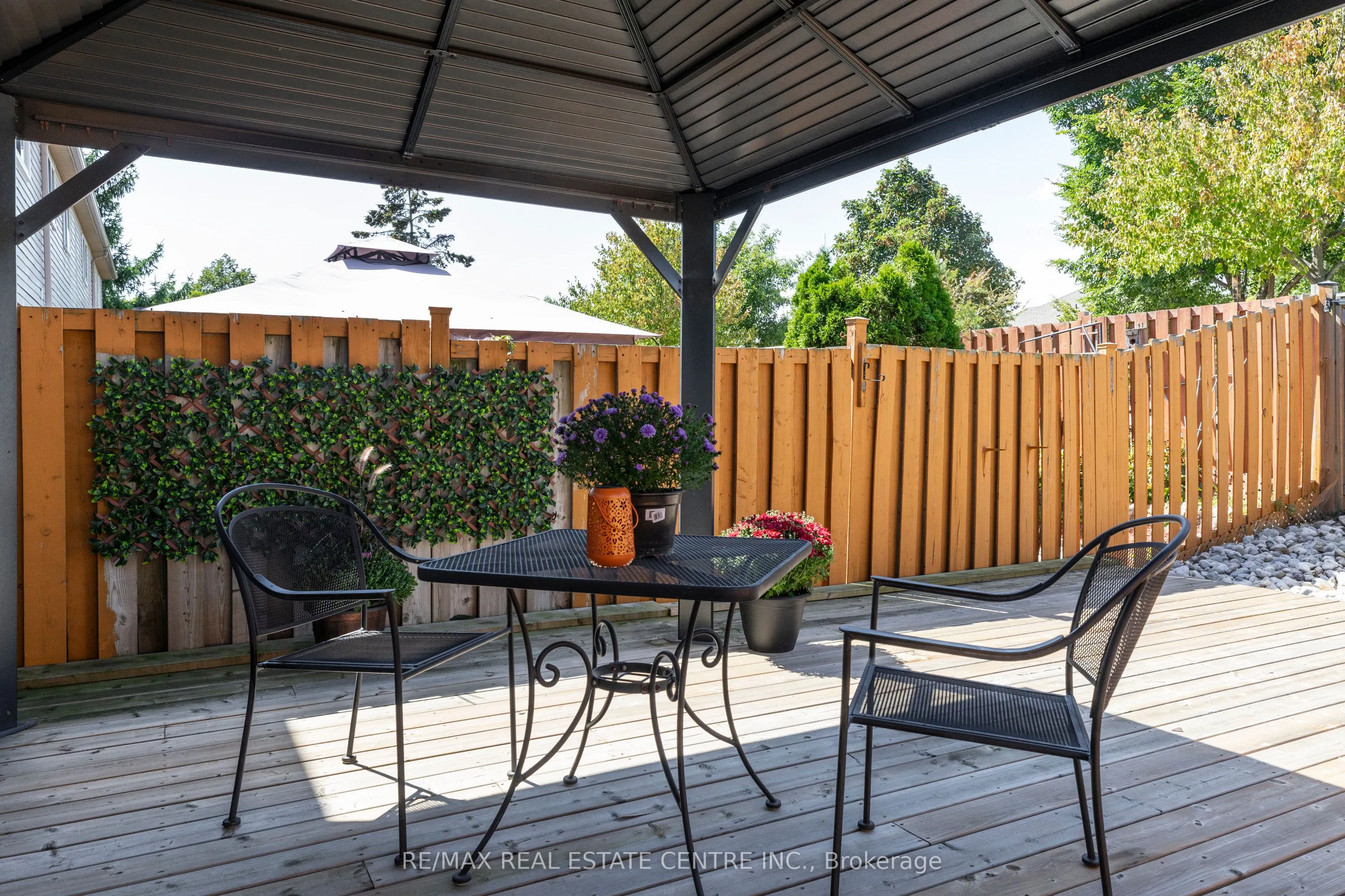 10 Cadham Boulevard, #37