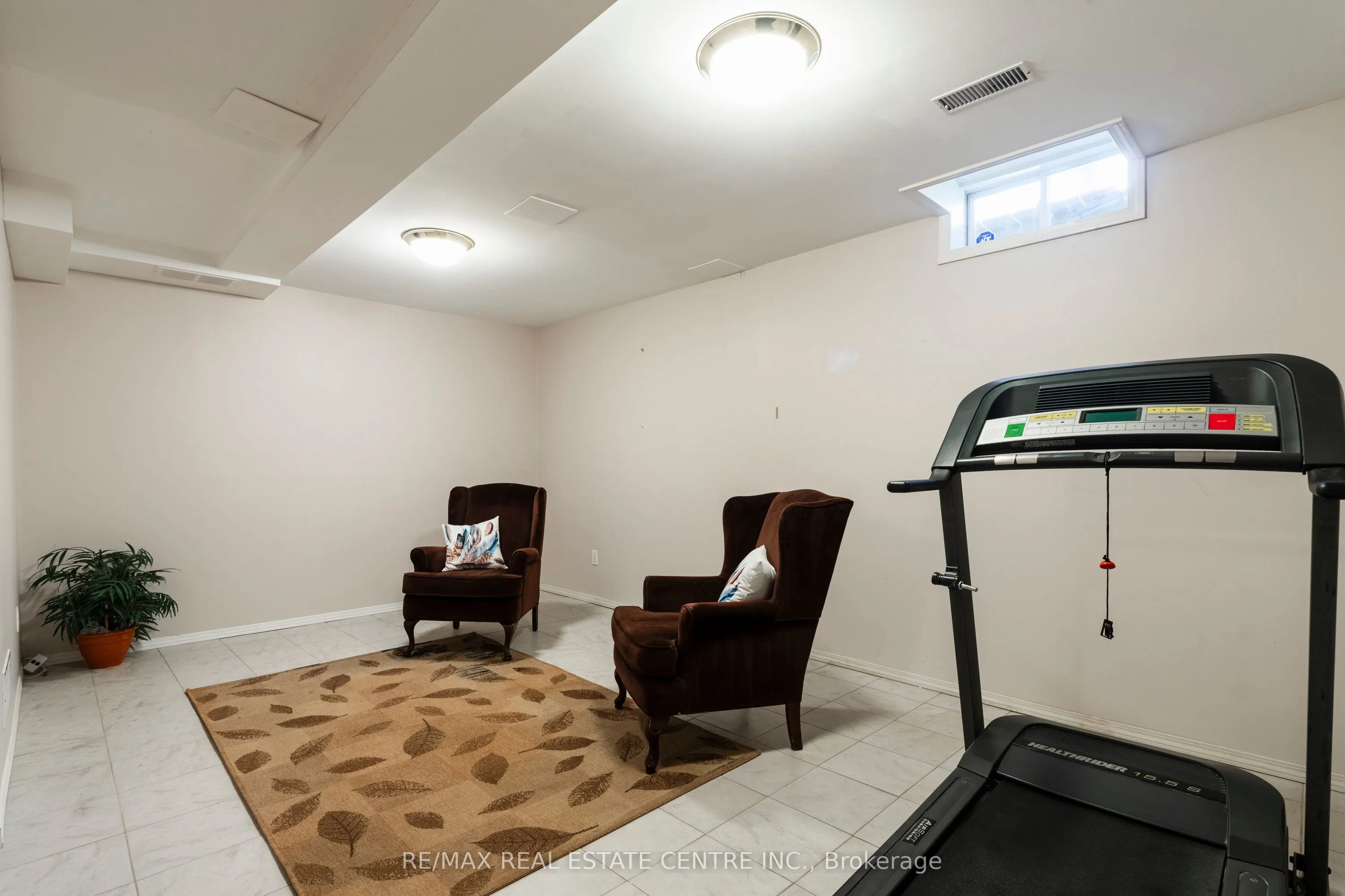 10 Cadham Boulevard, #37