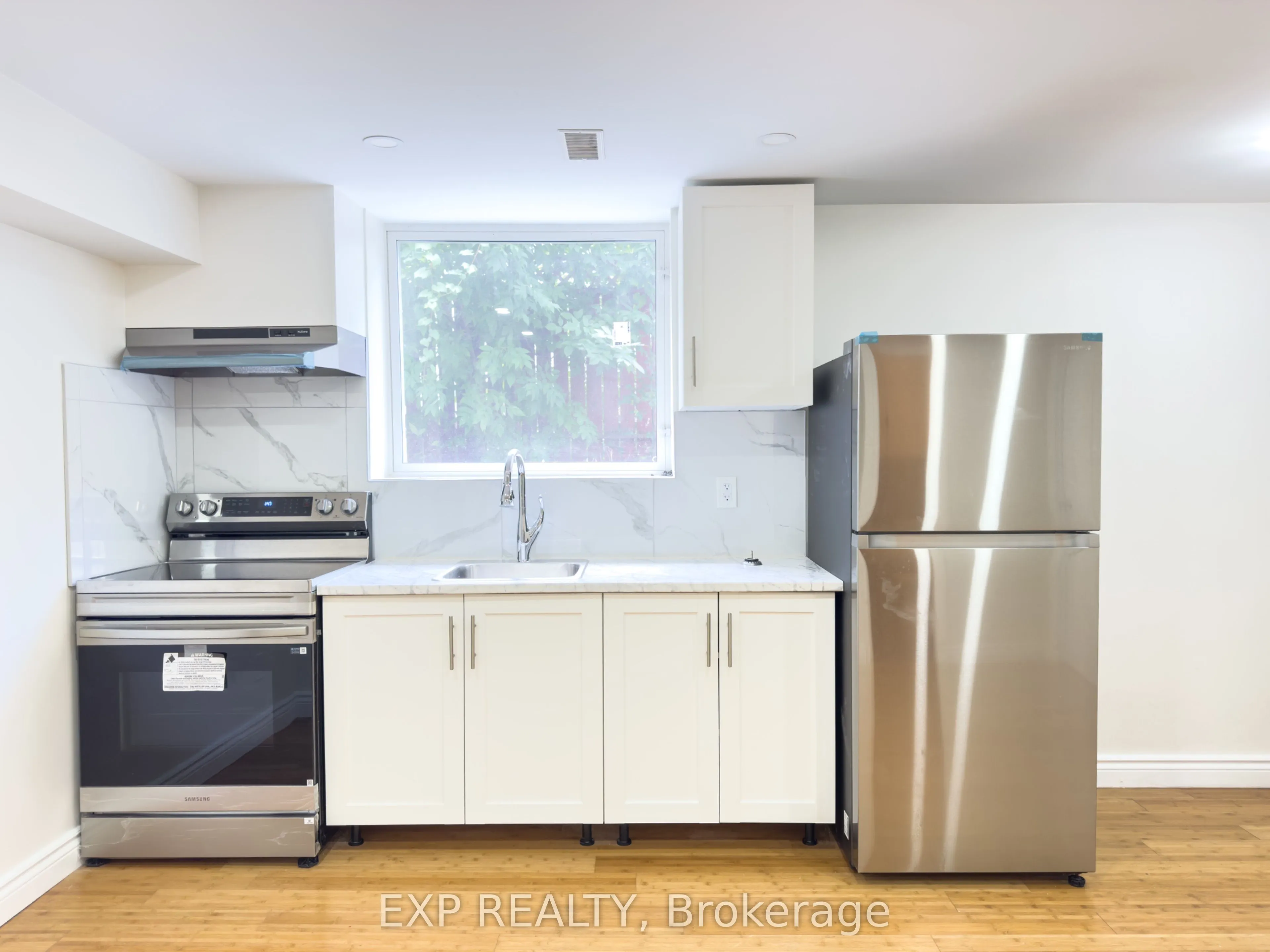222 Castlefrank Road, #Lower