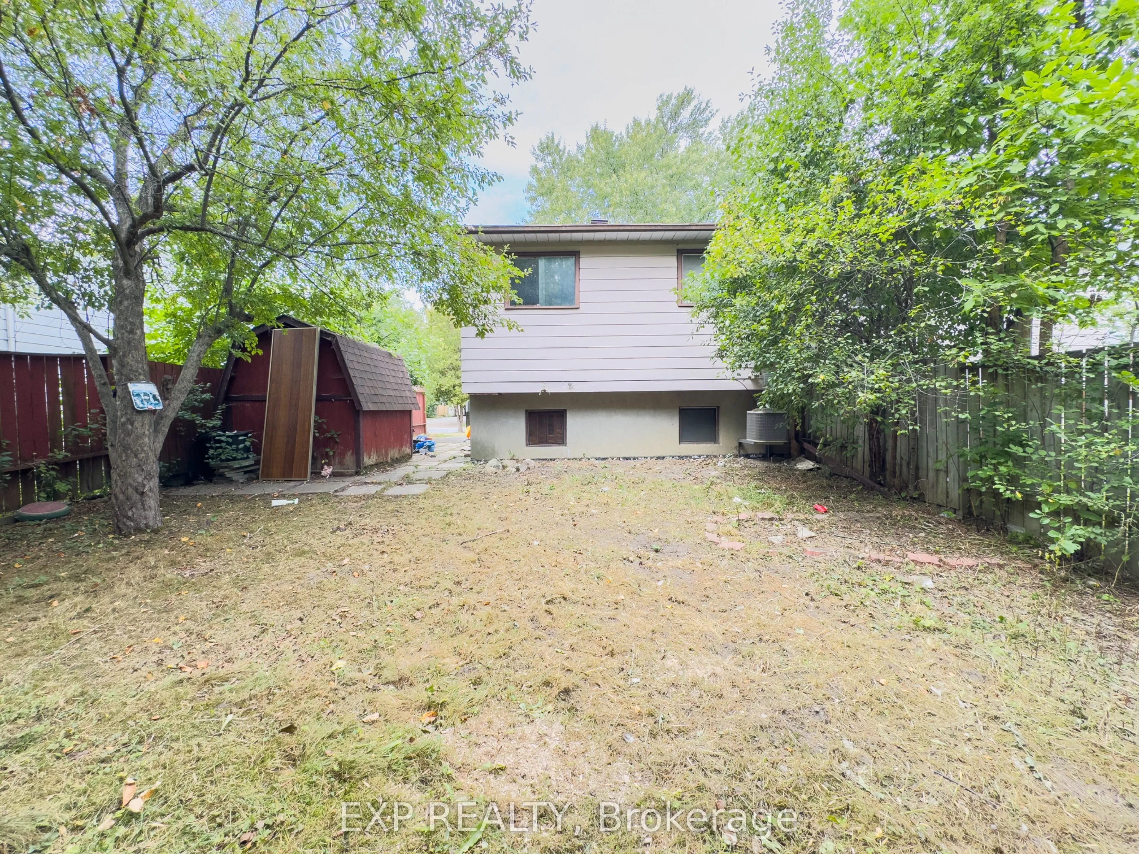 222 Castlefrank Road, #Lower