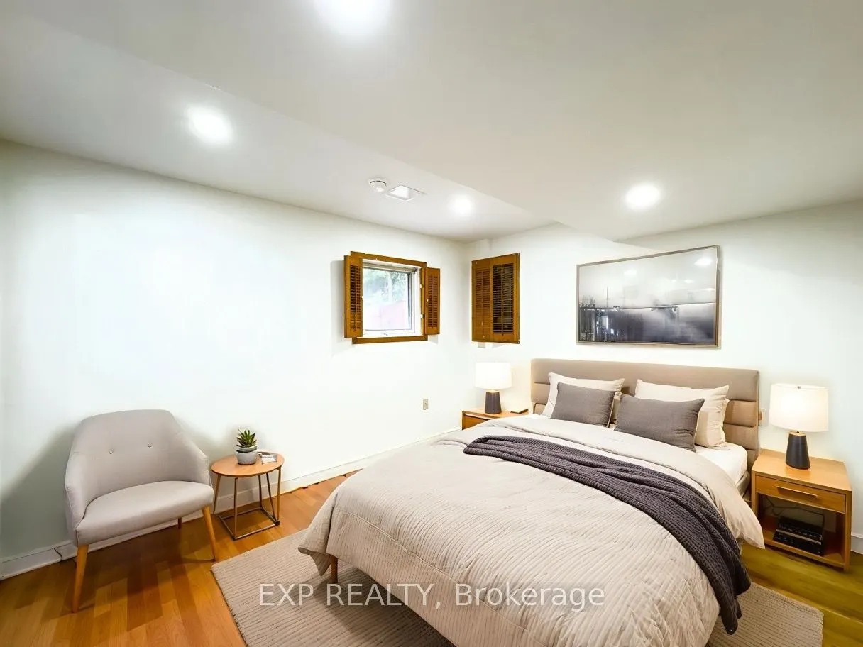 222 Castlefrank Road, #Lower