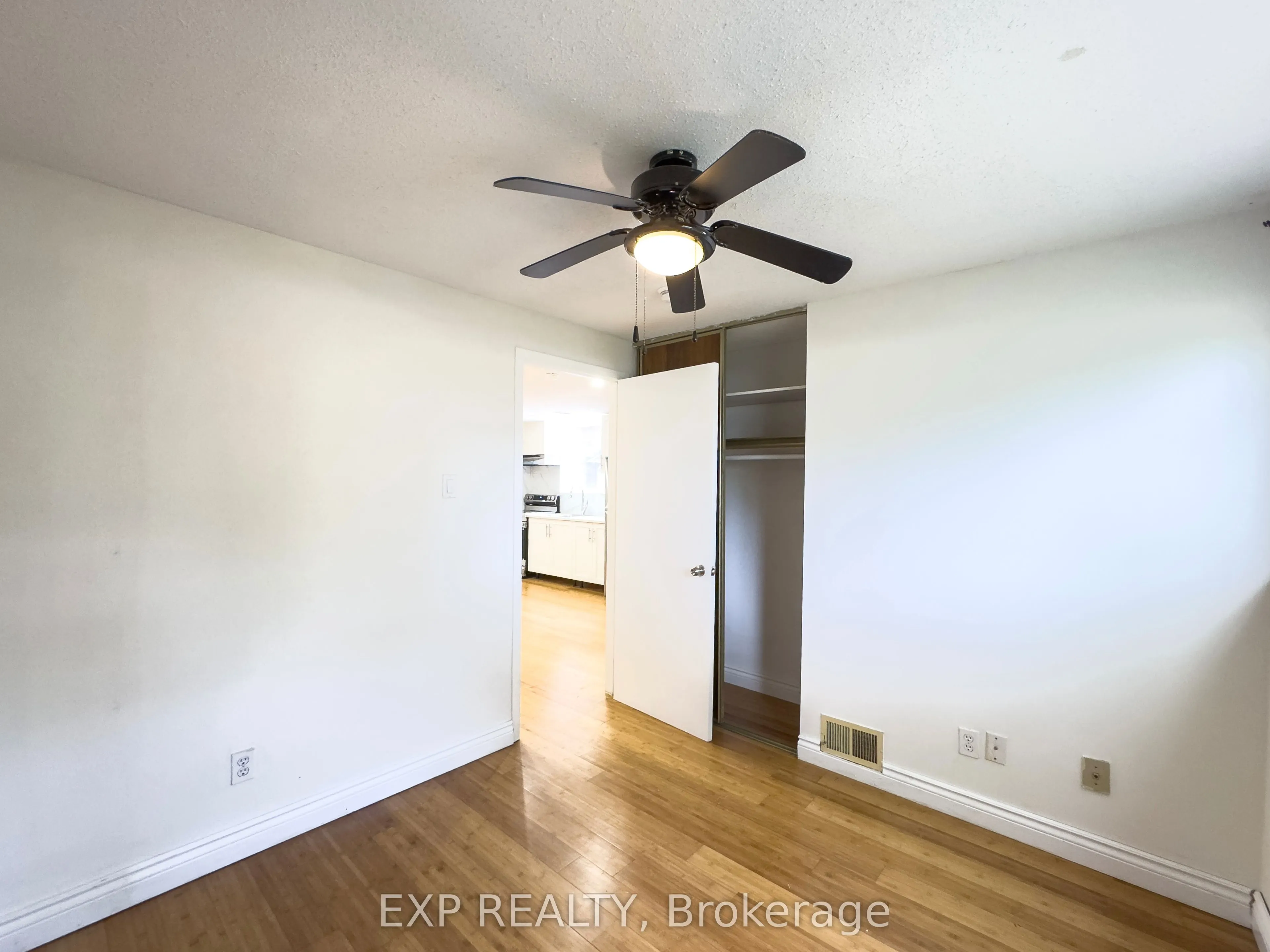 222 Castlefrank Road, #Lower