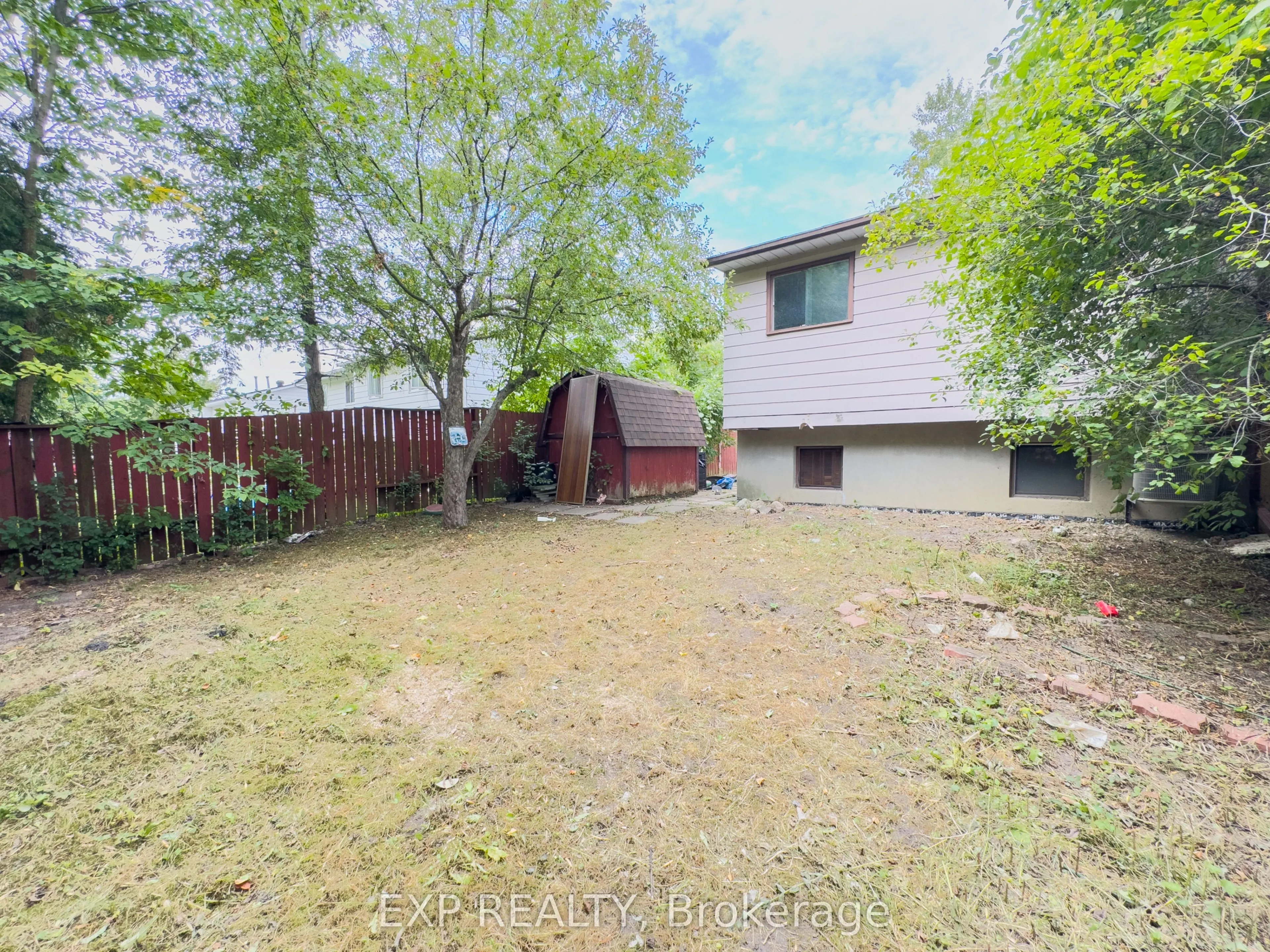 222 Castlefrank Road, #Lower