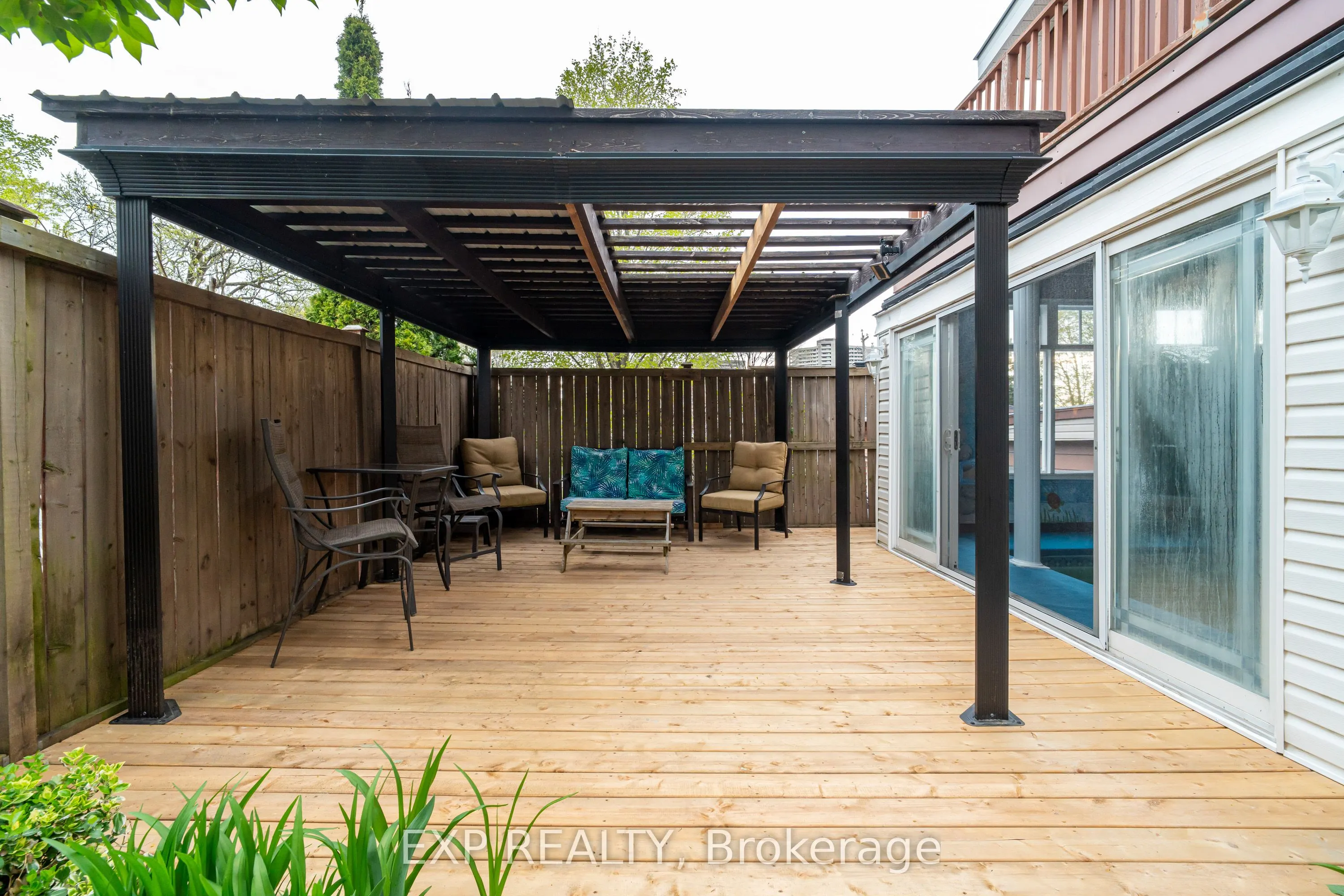 220 Ancaster Avenue