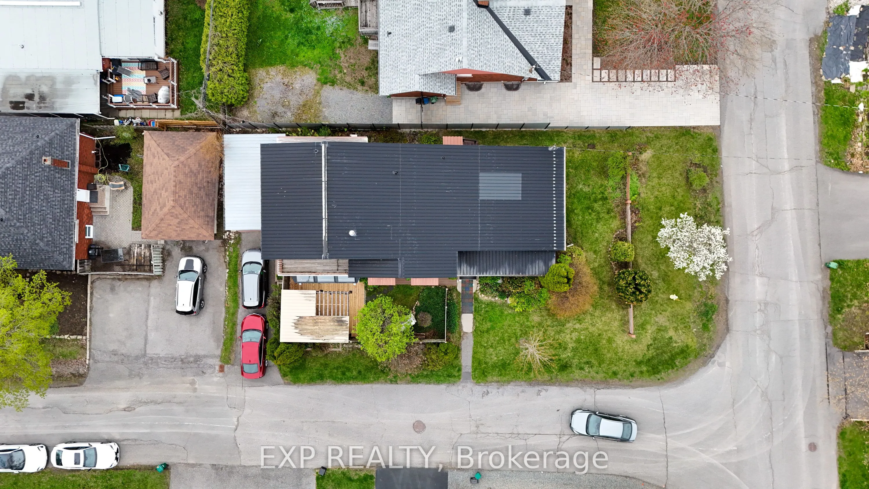 220 Ancaster Avenue