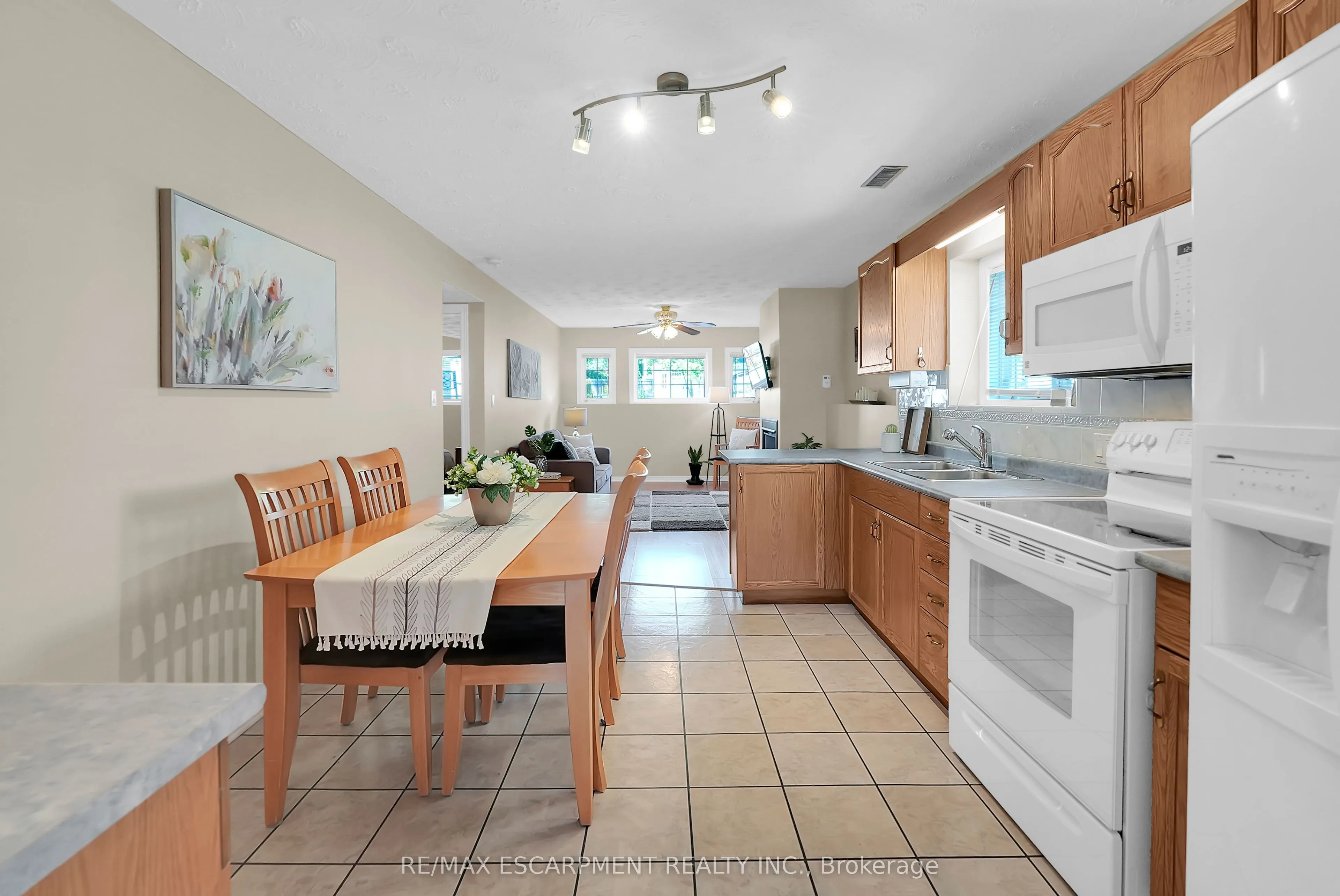 373 Washington Road