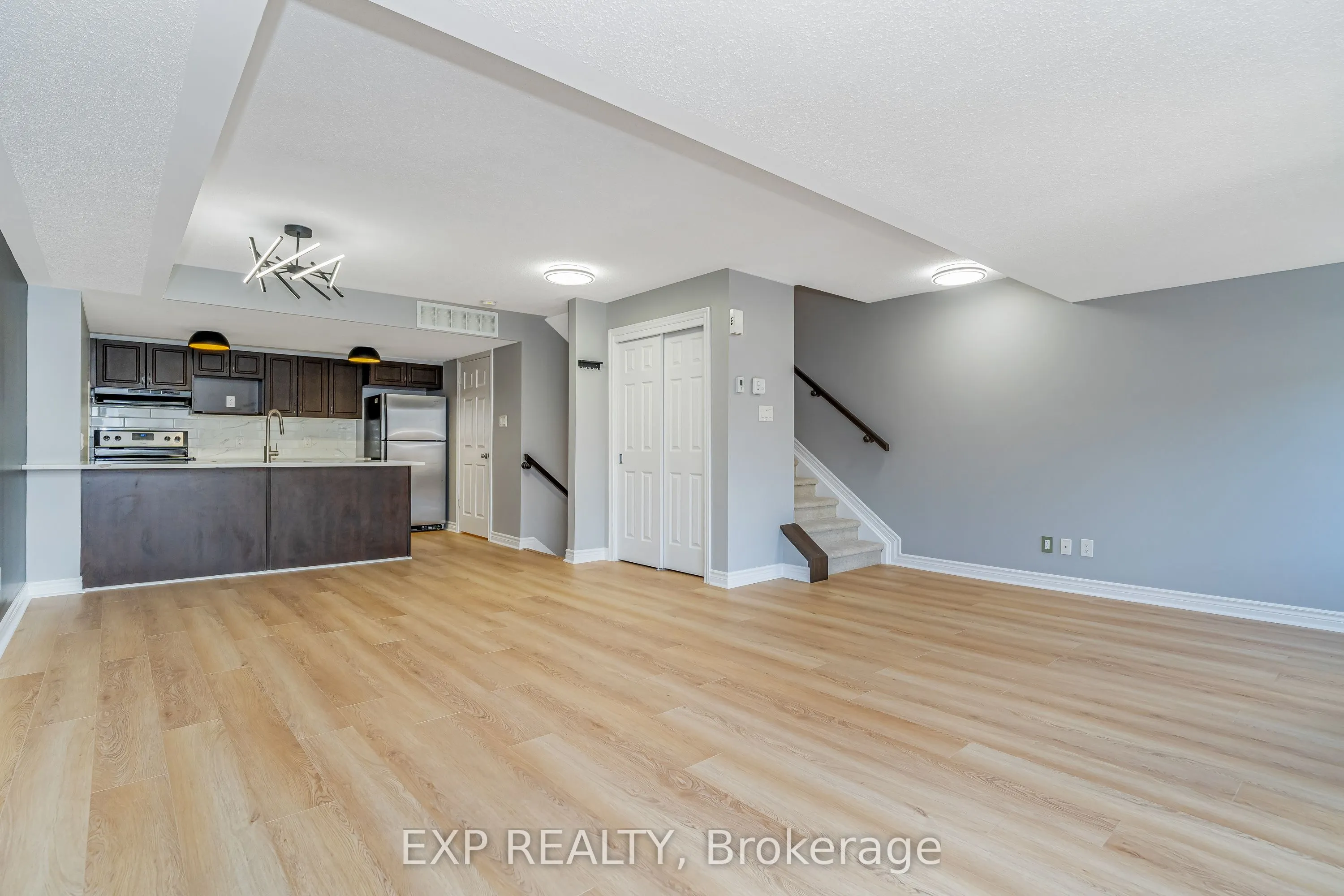 261 Titanium Private, #B